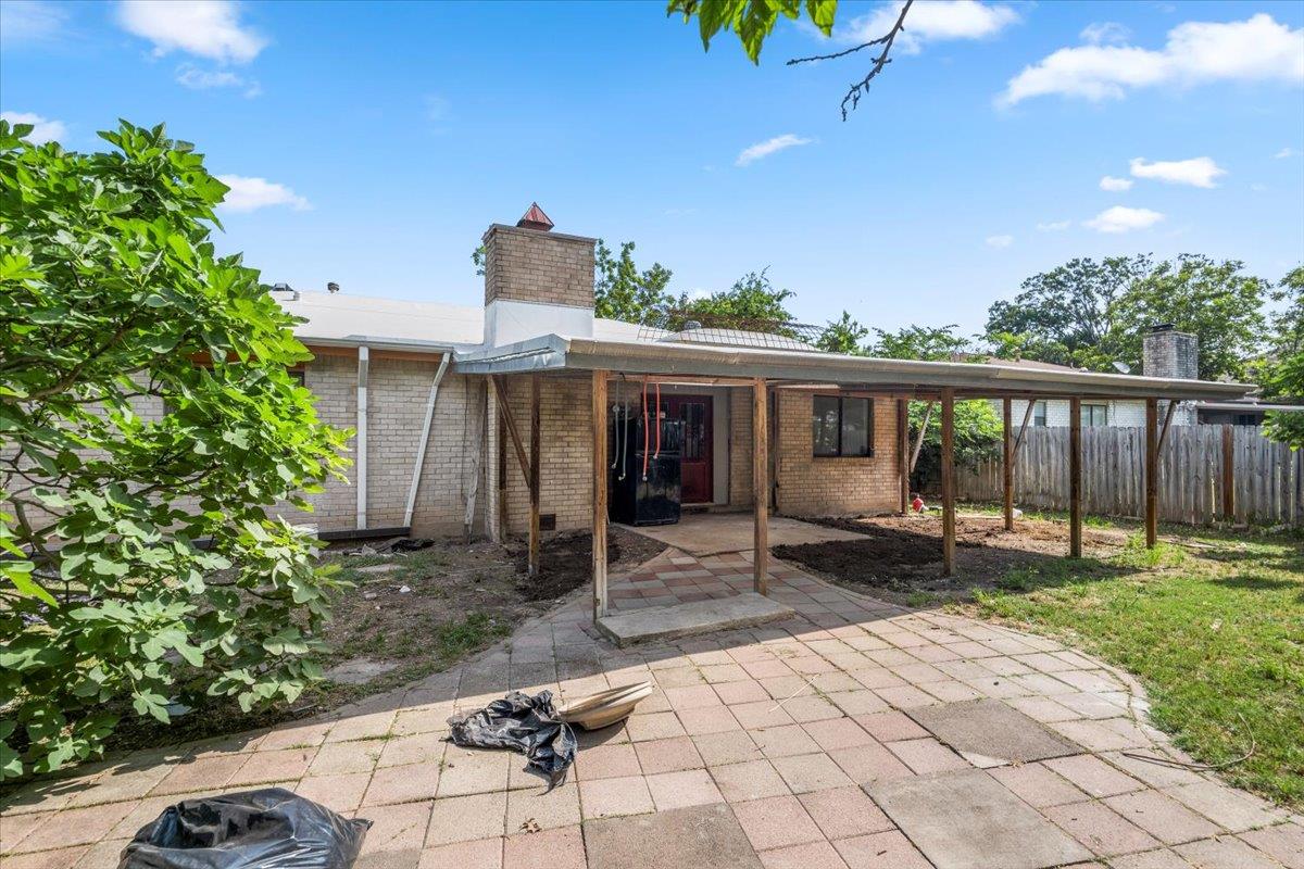 1307 Meadgreen Dr, Austin, TX 78758