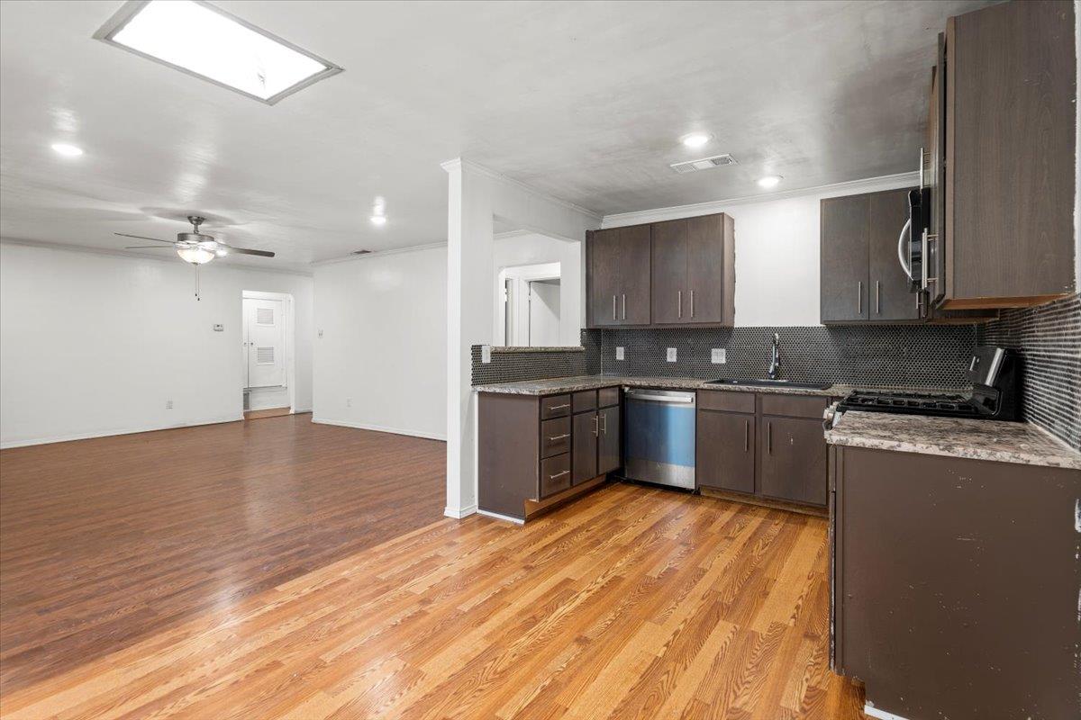 1307 Meadgreen Dr, Austin, TX 78758