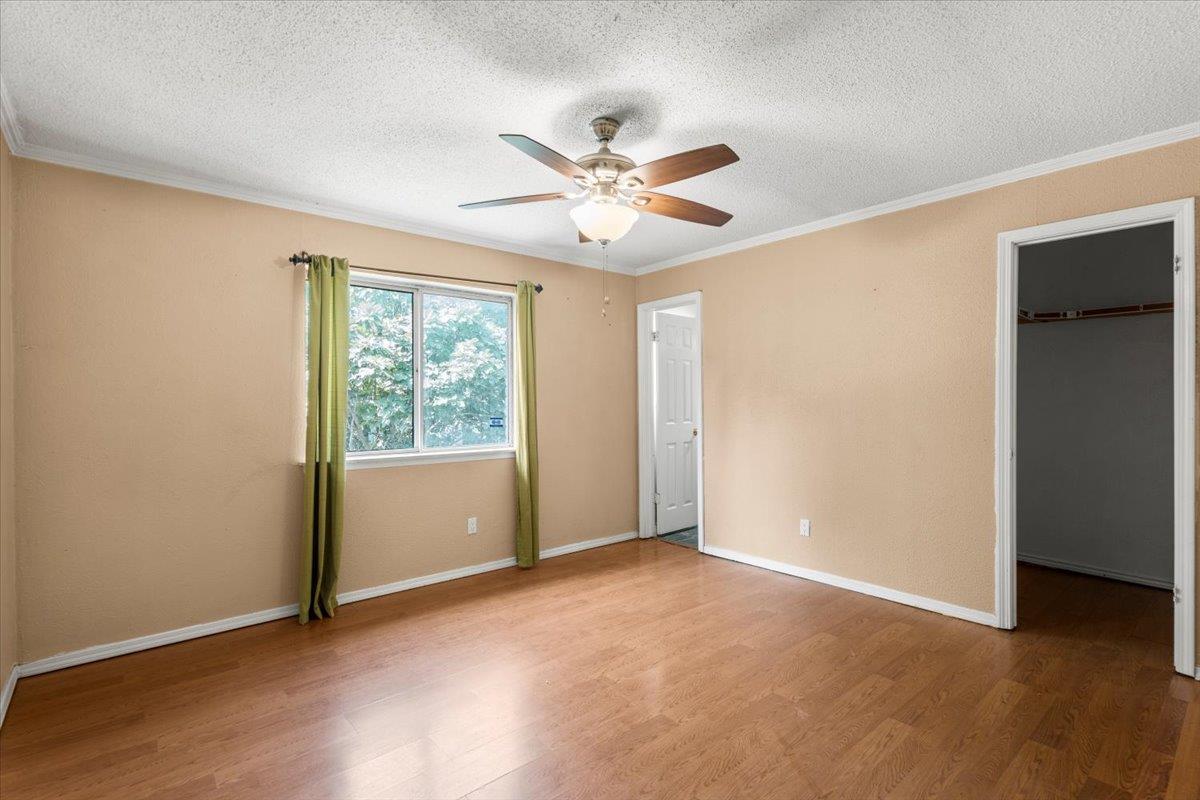 1307 Meadgreen Dr, Austin, TX 78758