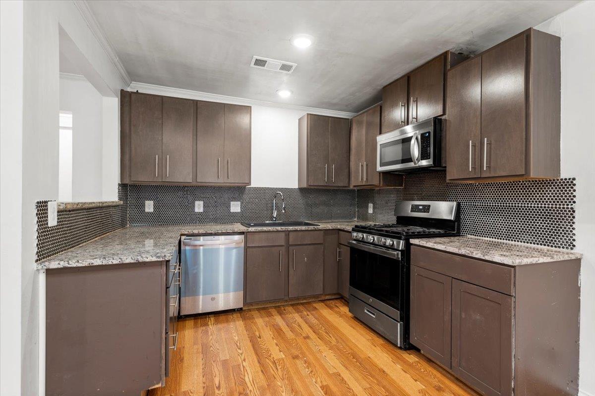 1307 Meadgreen Dr, Austin, TX 78758