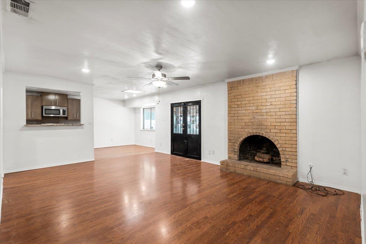 1307 Meadgreen Dr, Austin, TX 78758