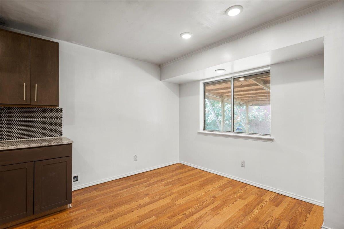 1307 Meadgreen Dr, Austin, TX 78758