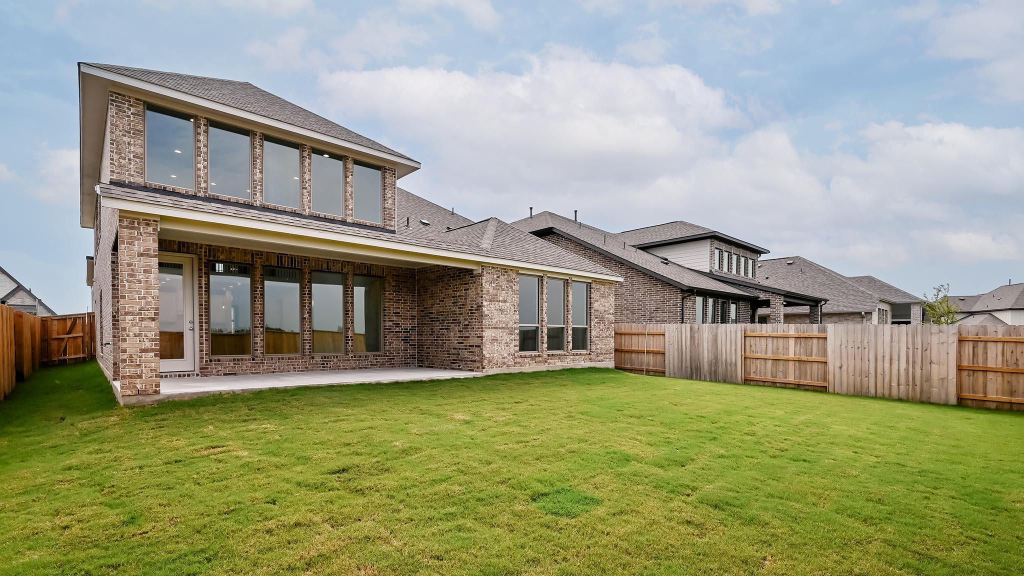 702 Bay Breeze Dr, Kyle, TX 78640