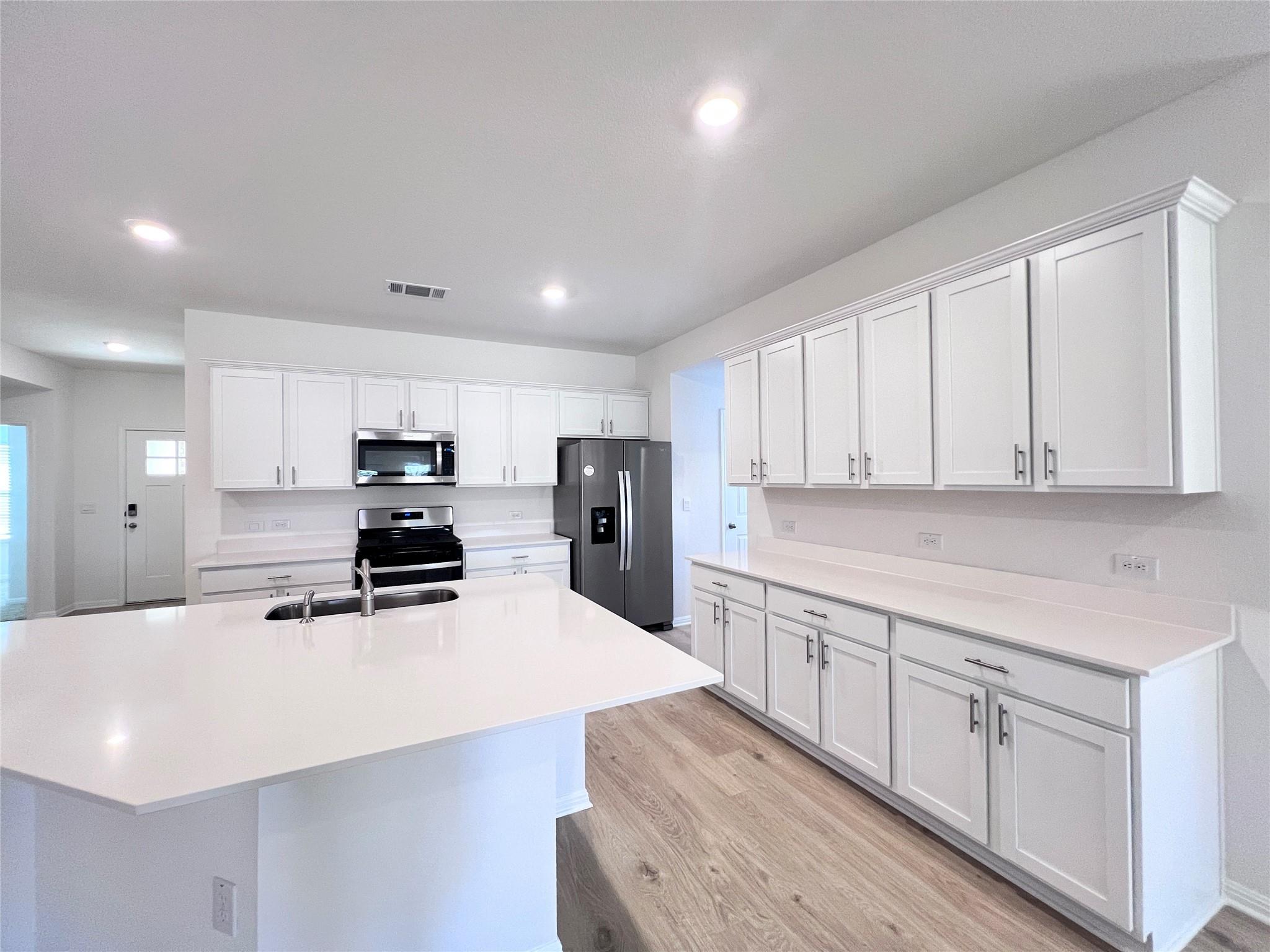 1941 Bovine Pass, Liberty Hill, TX 78641