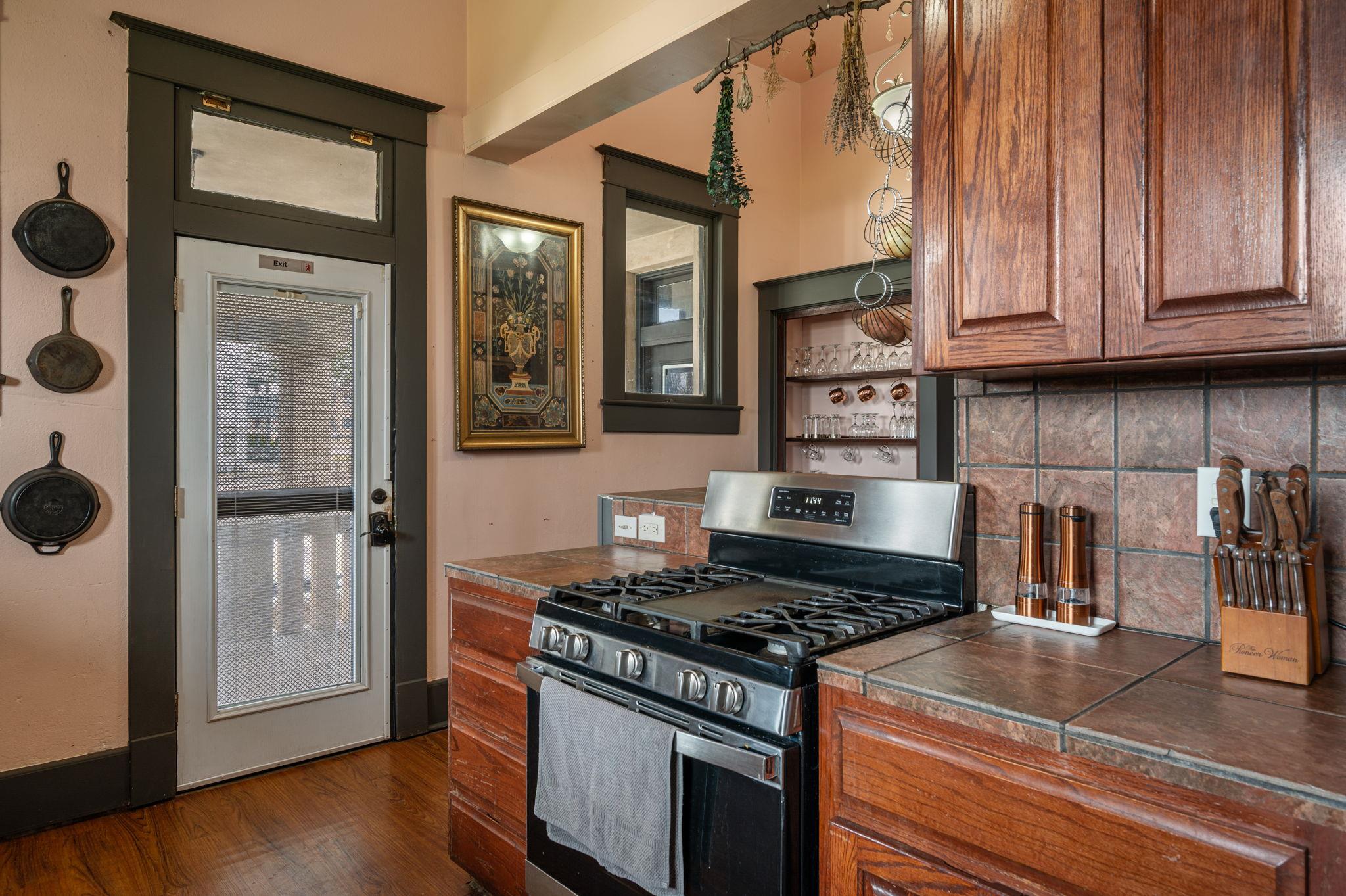 904 S 5th St, Temple, TX 76504