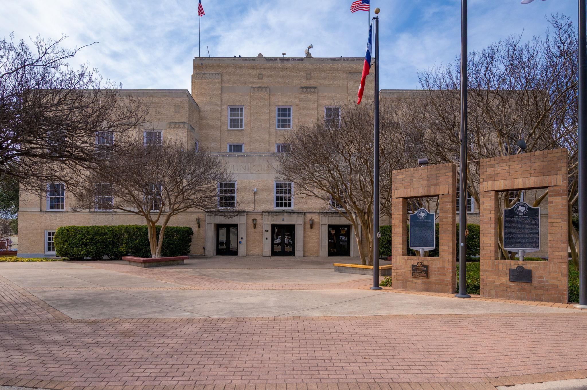 904 S 5th St, Temple, TX 76504
