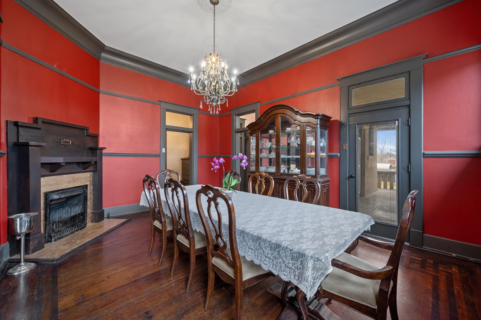 904 S 5th St, Temple, TX 76504