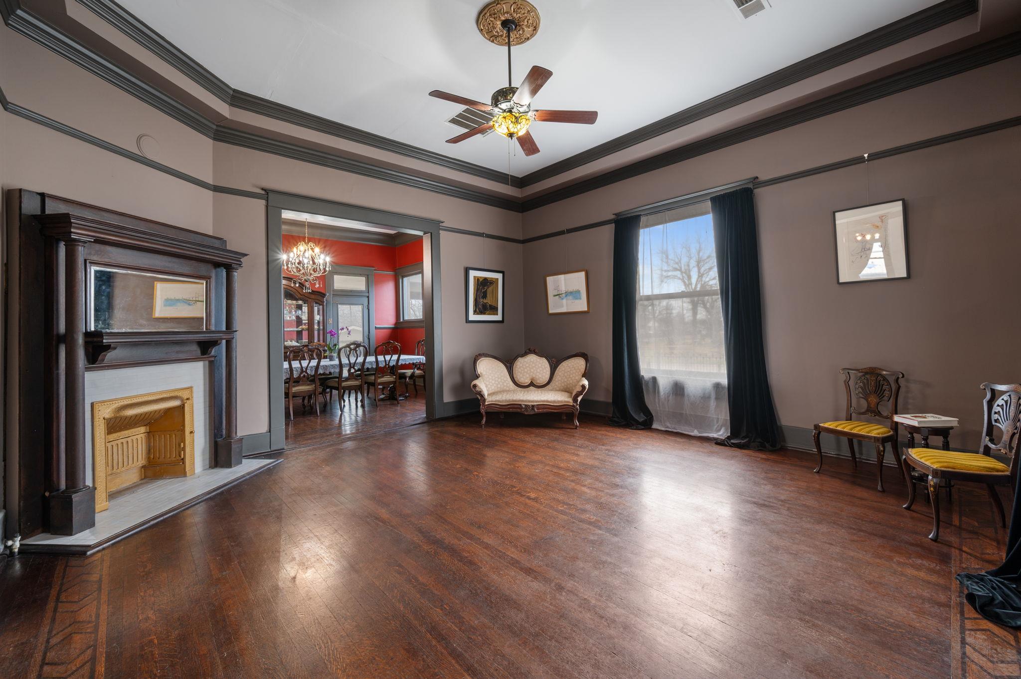 904 S 5th St, Temple, TX 76504