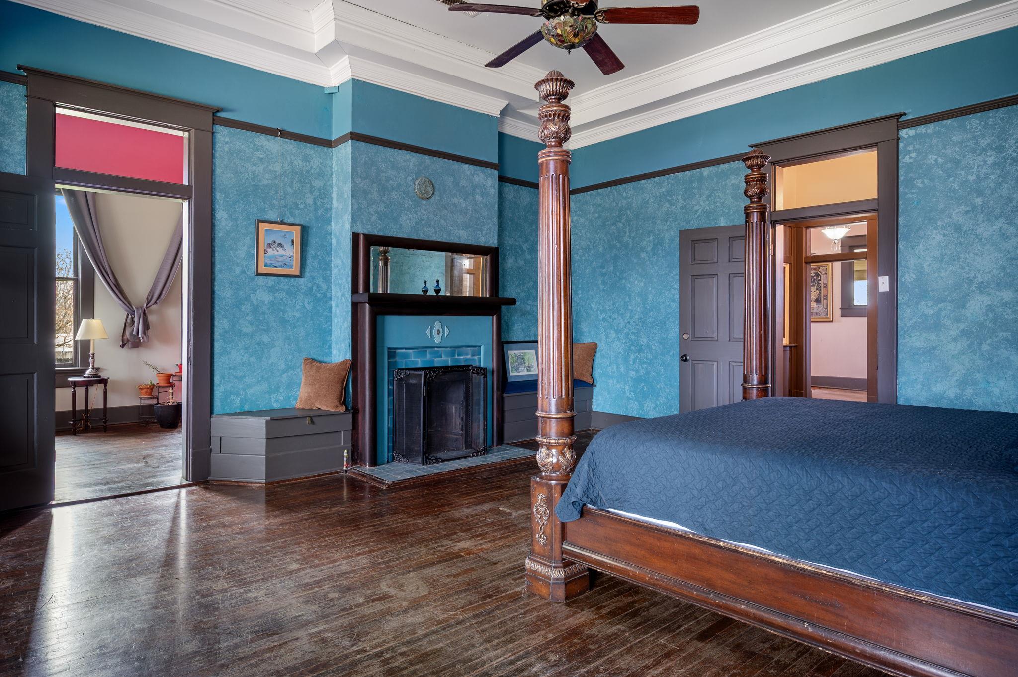 904 S 5th St, Temple, TX 76504