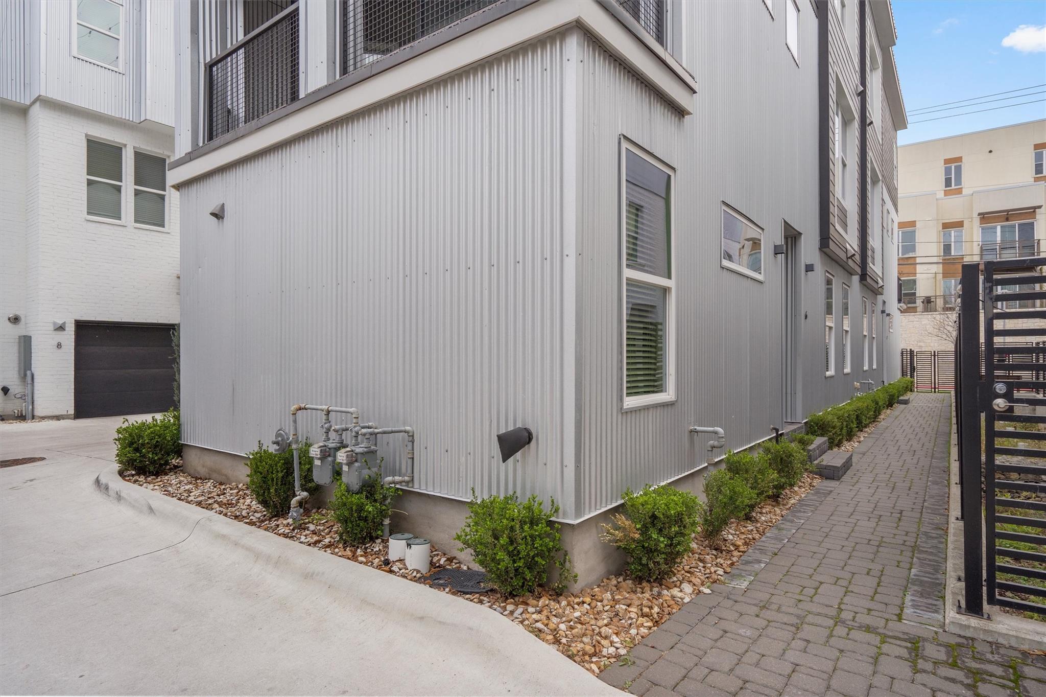 3500 Harmon Ave # 6, Austin, TX 78705