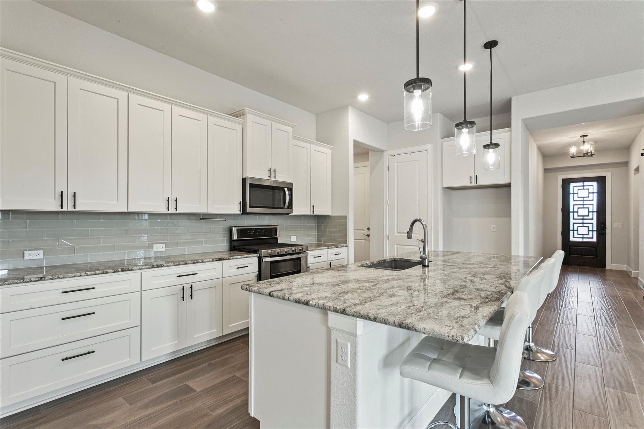 211 Singing Sumac Way, San Marcos, TX 78666