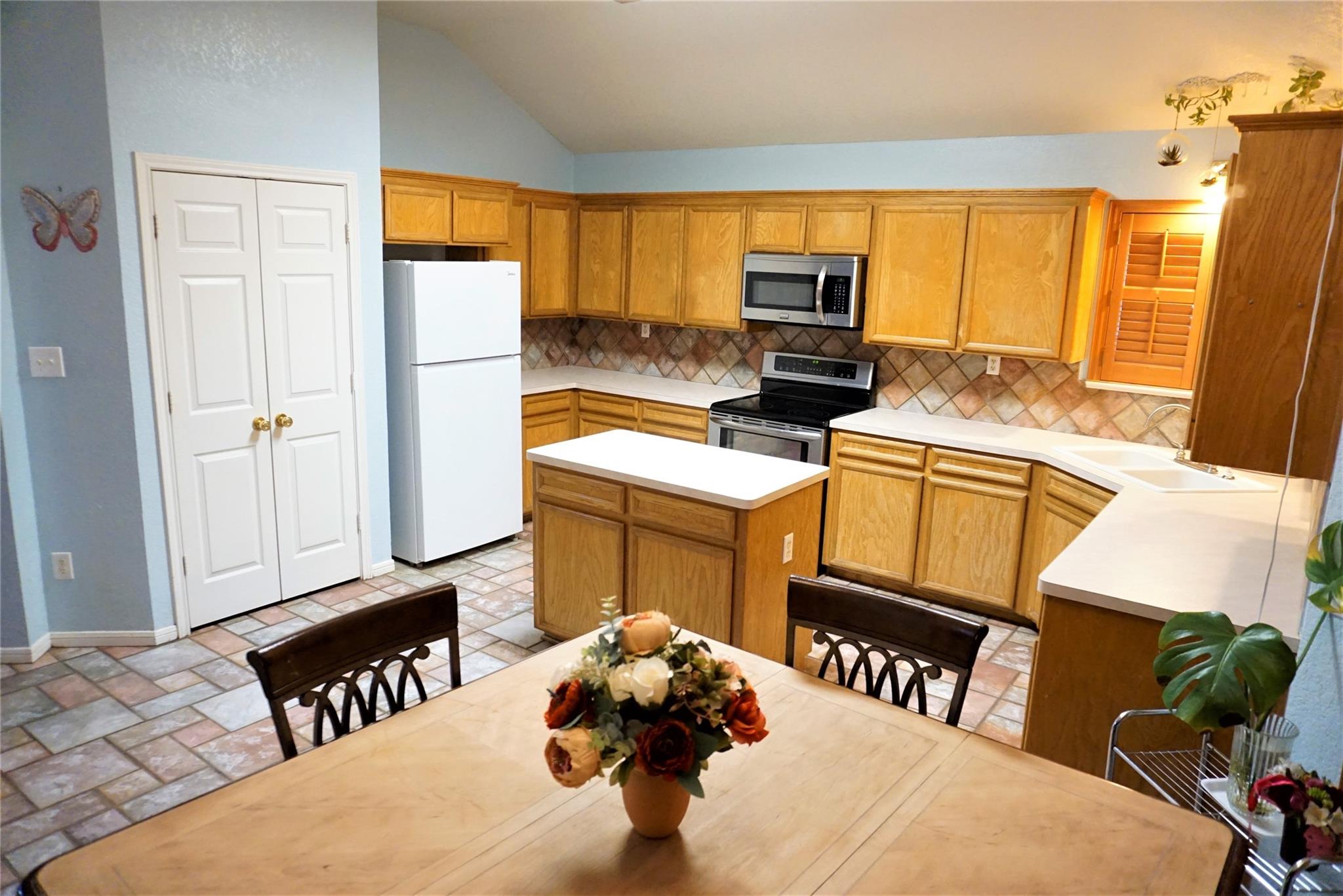 2409 Lava Ln, Killeen, TX 76549