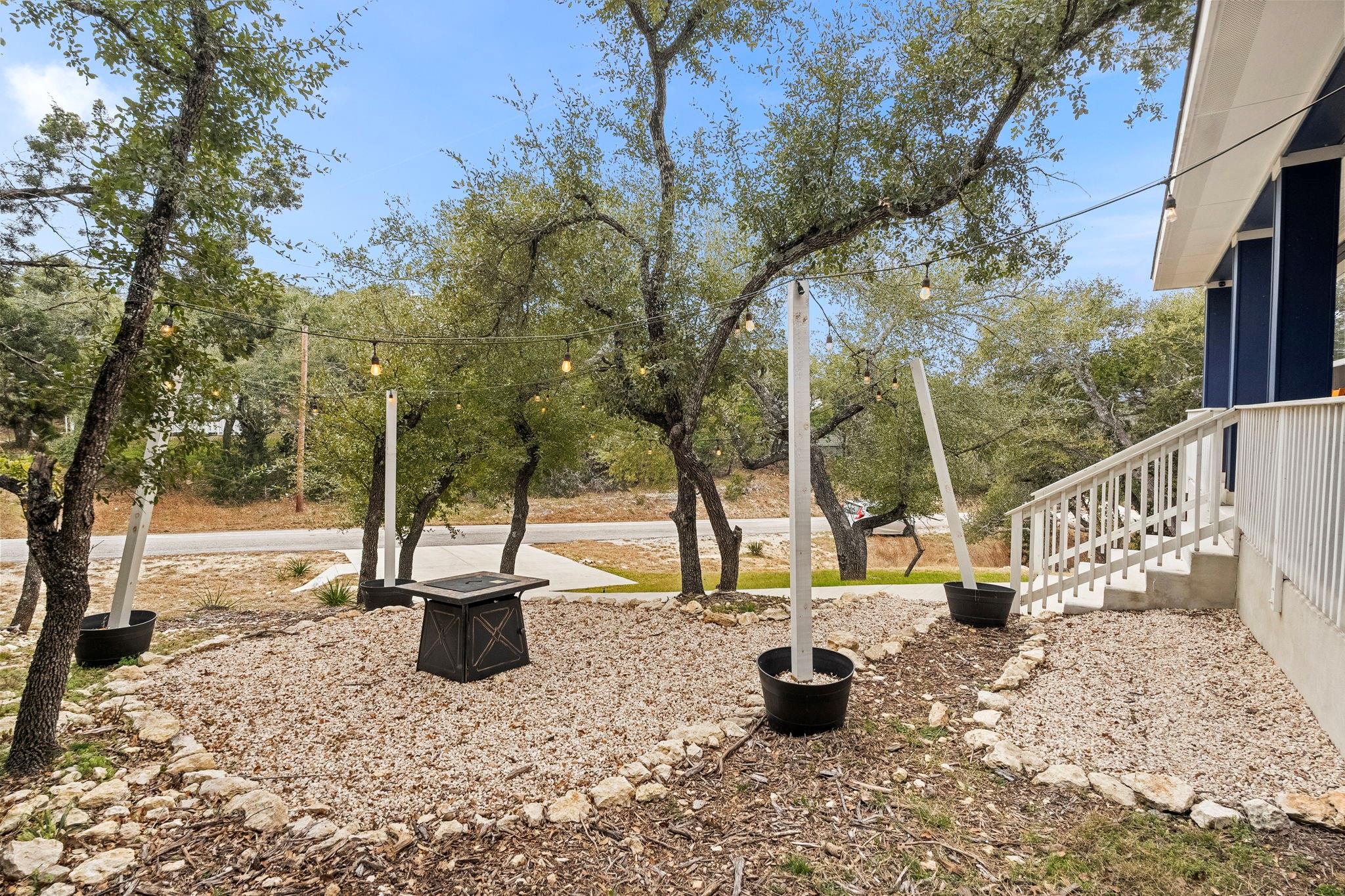 578 Firefly Dr, Canyon Lake, TX 78133
