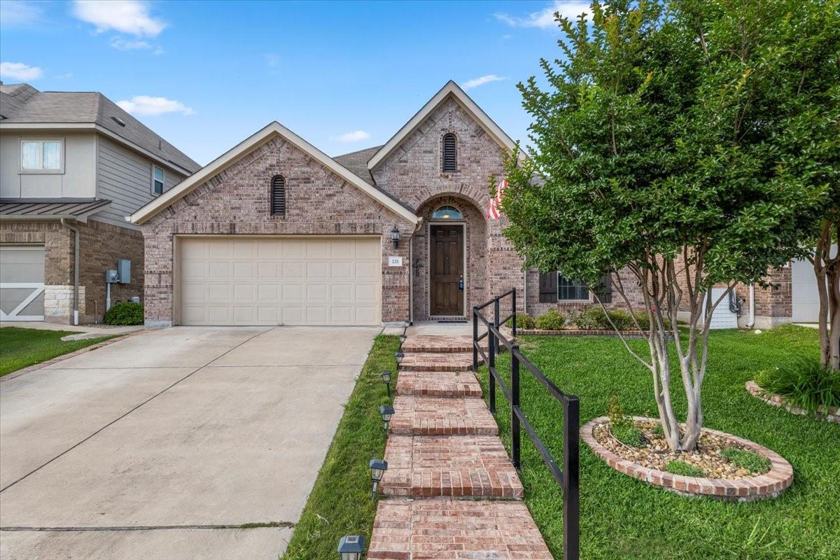 221 Joseph Dr, Buda, TX 78610