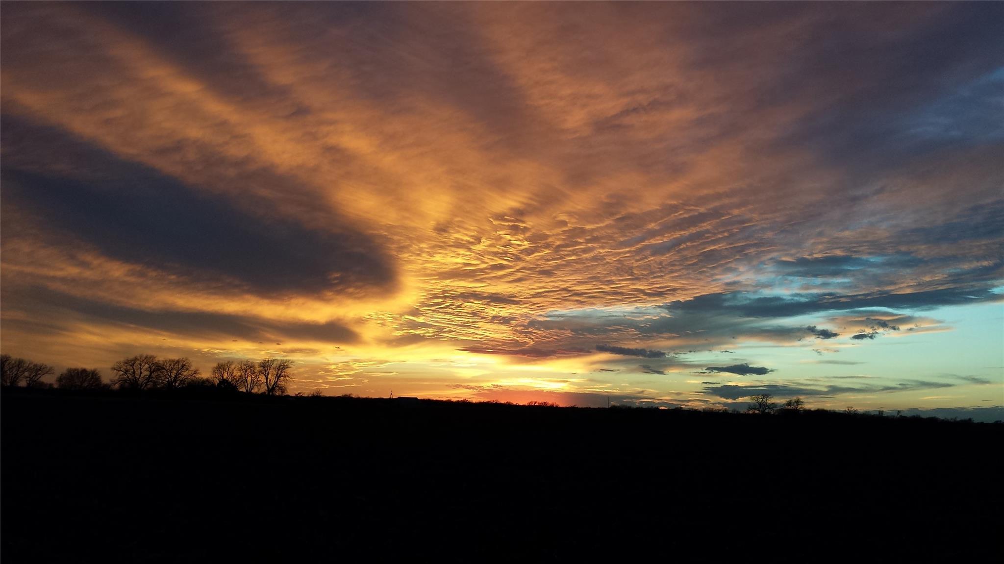 3530 County Road 405, Taylor, TX 76574