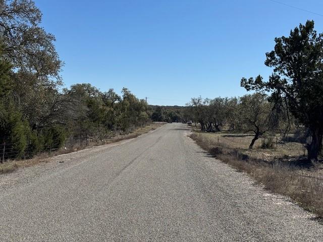 210 Levon Ln, Burnet, TX 78611