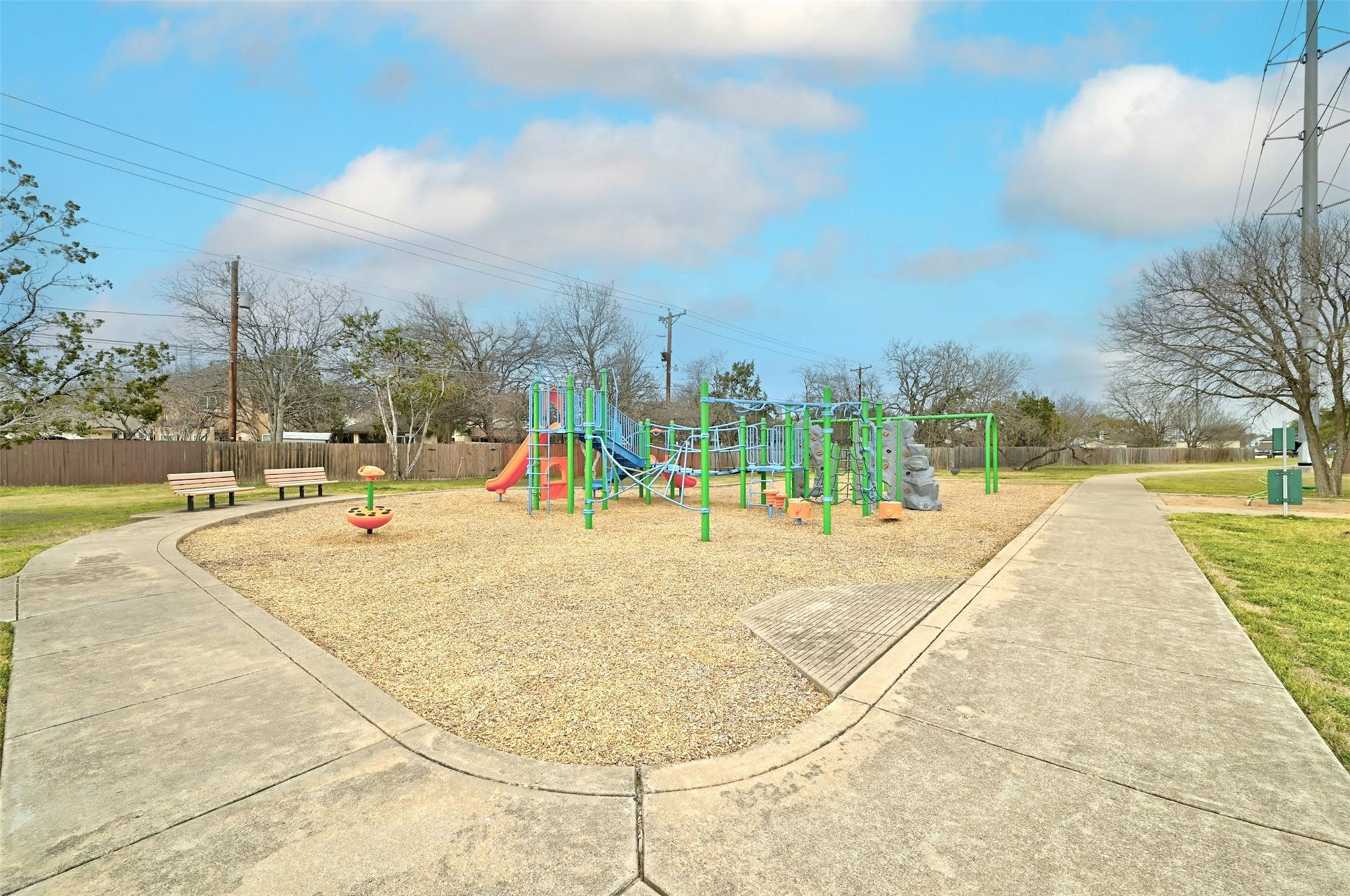 1807 Hollow Tree Blvd, Round Rock, TX 78681