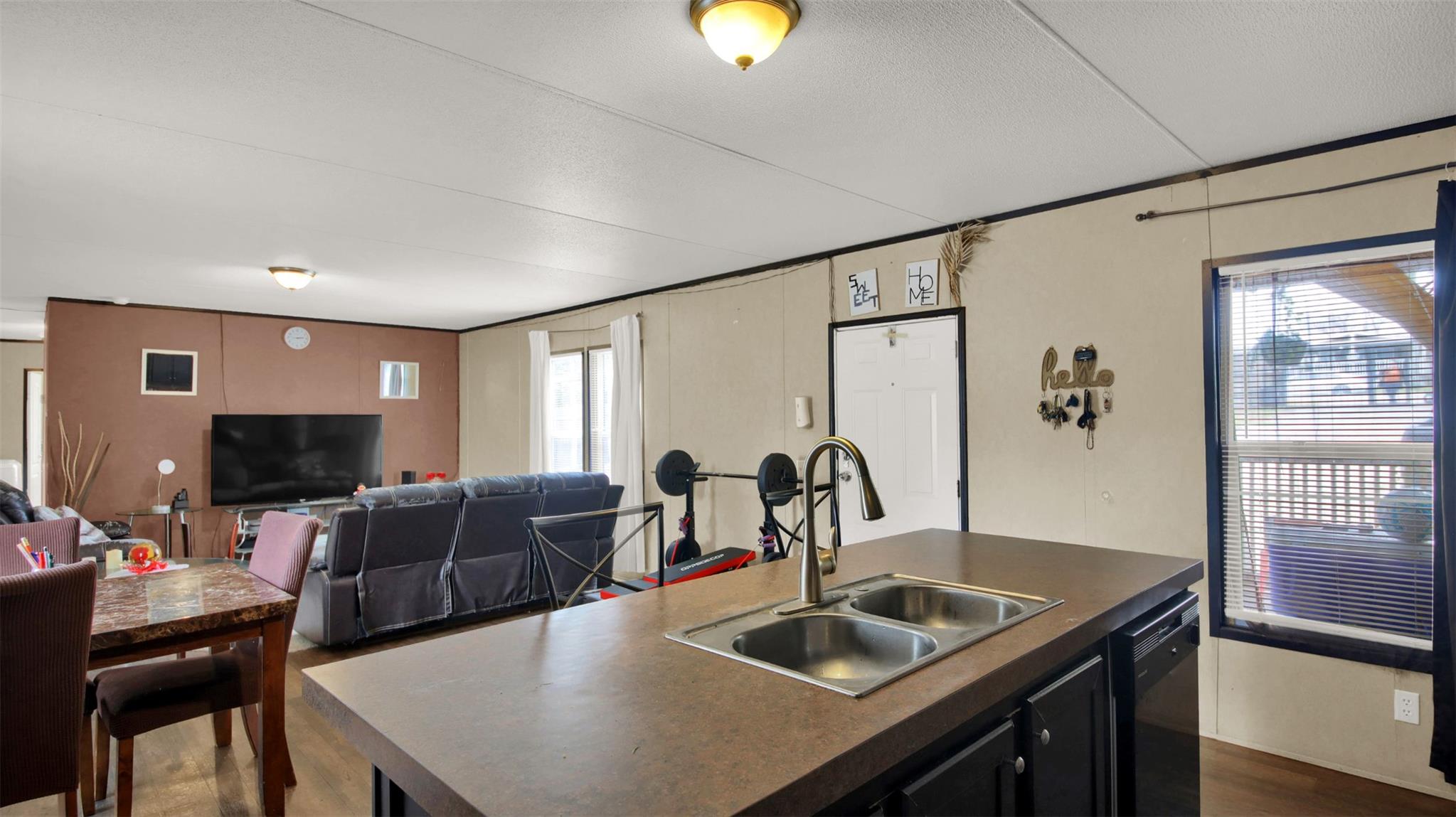 106 Camino De Agua, Elgin, TX 78621