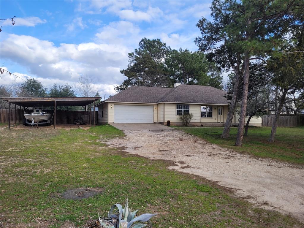 107 Rangeland Rd, Bastrop, TX 78602