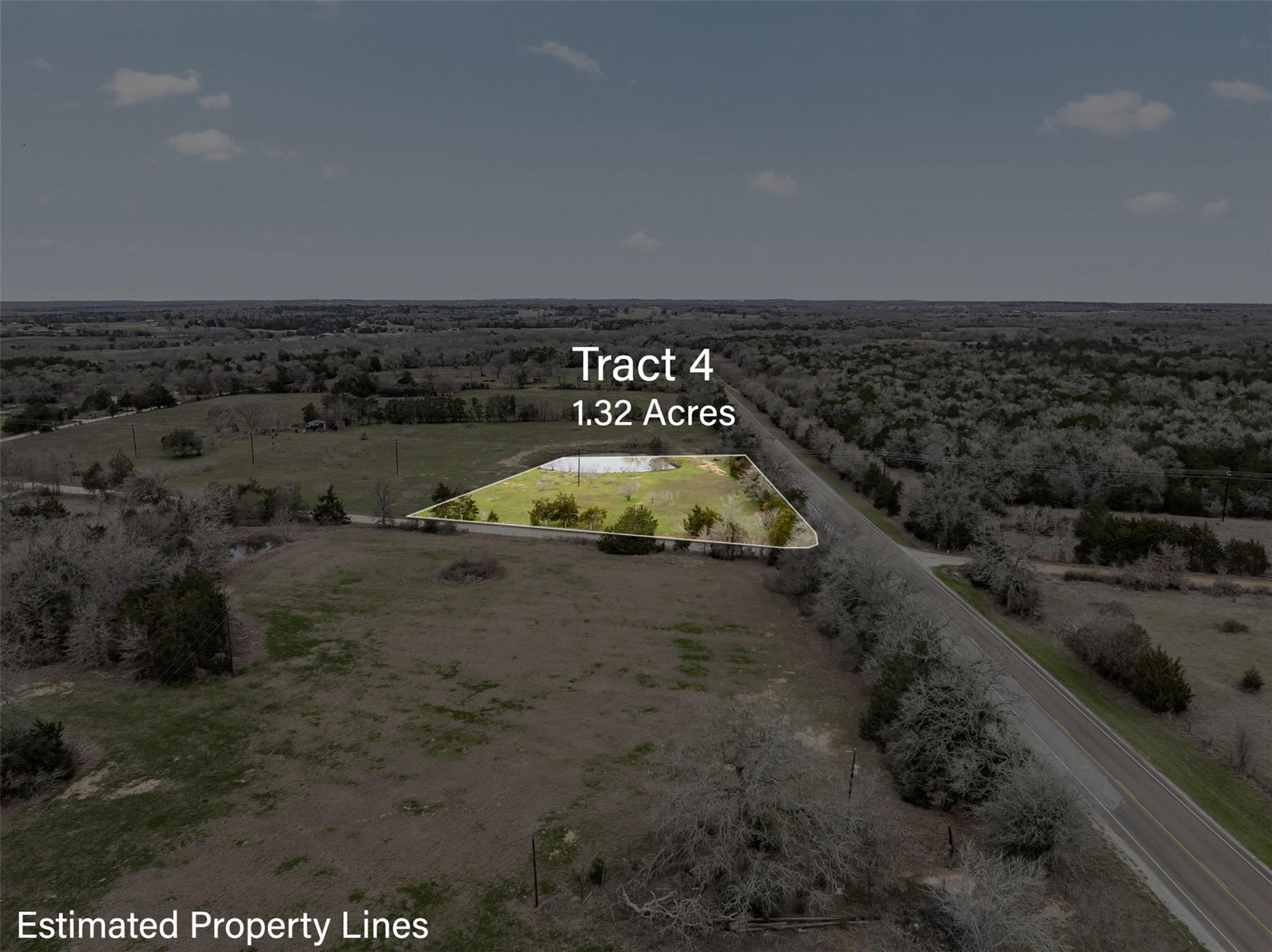 533 L4 Grassyville Rd, Paige, TX 78659