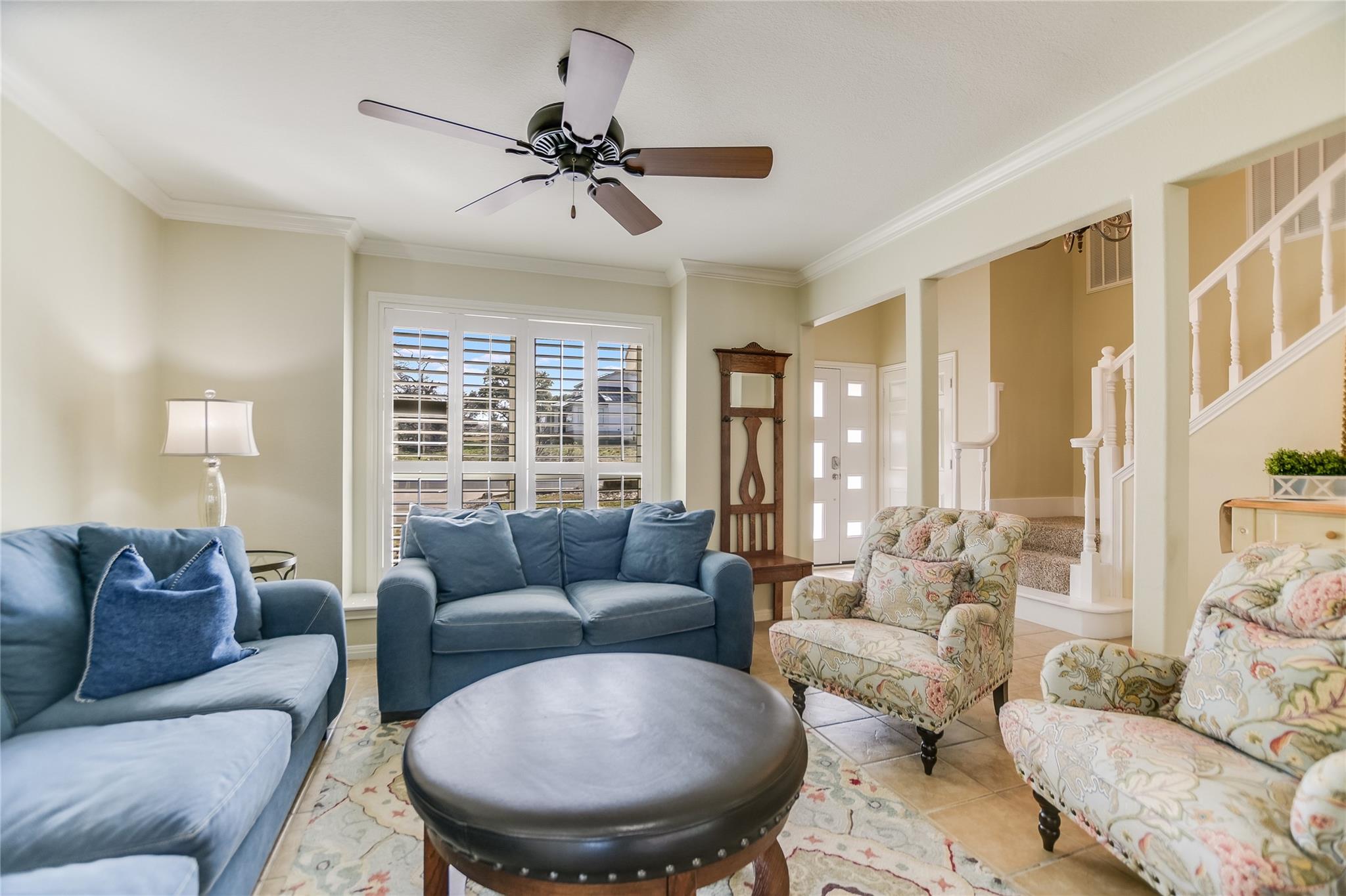 100 Boot Hl, Horseshoe Bay, TX 78657