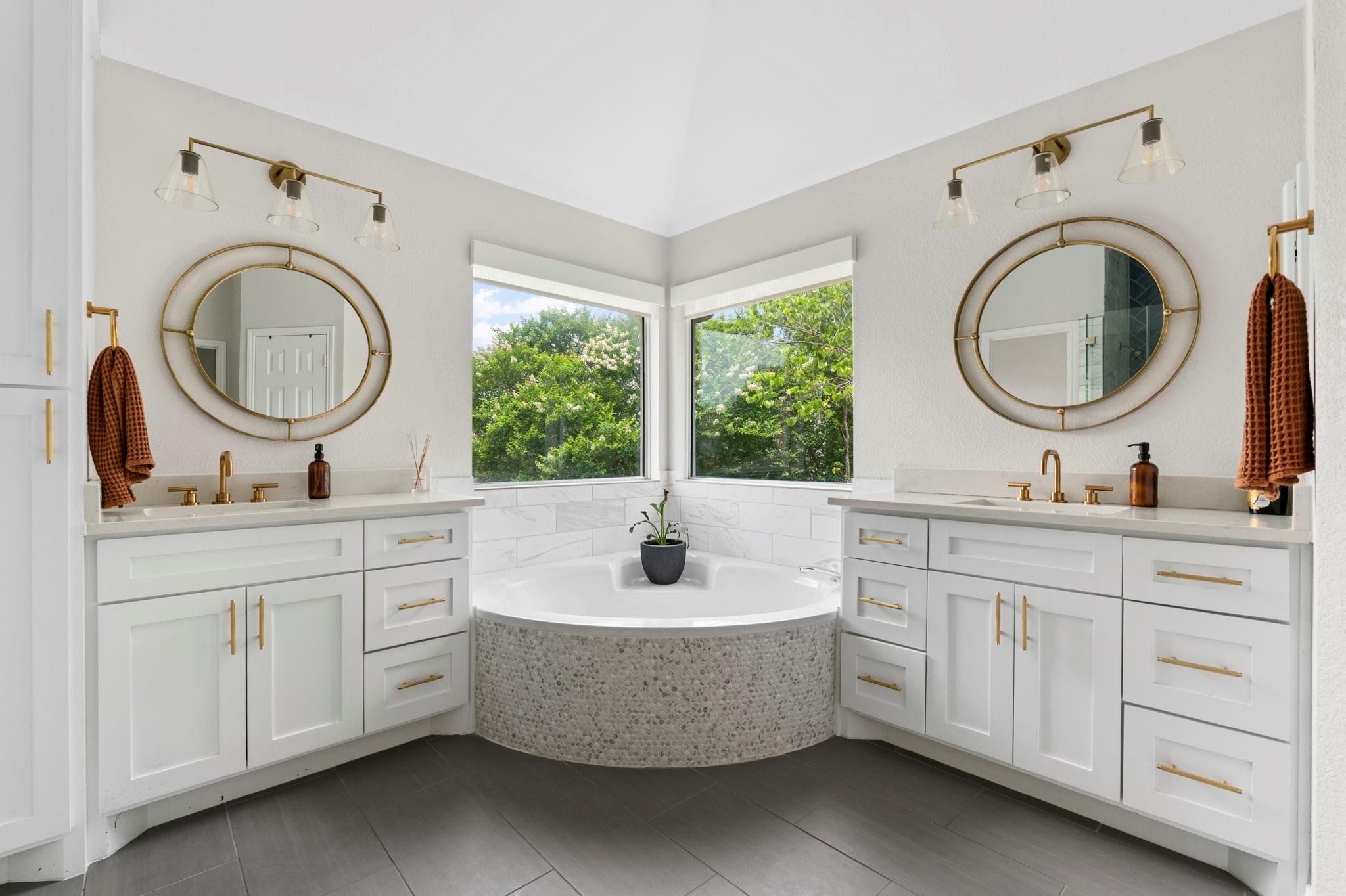 8908 Lantana Way, Austin, TX 78749