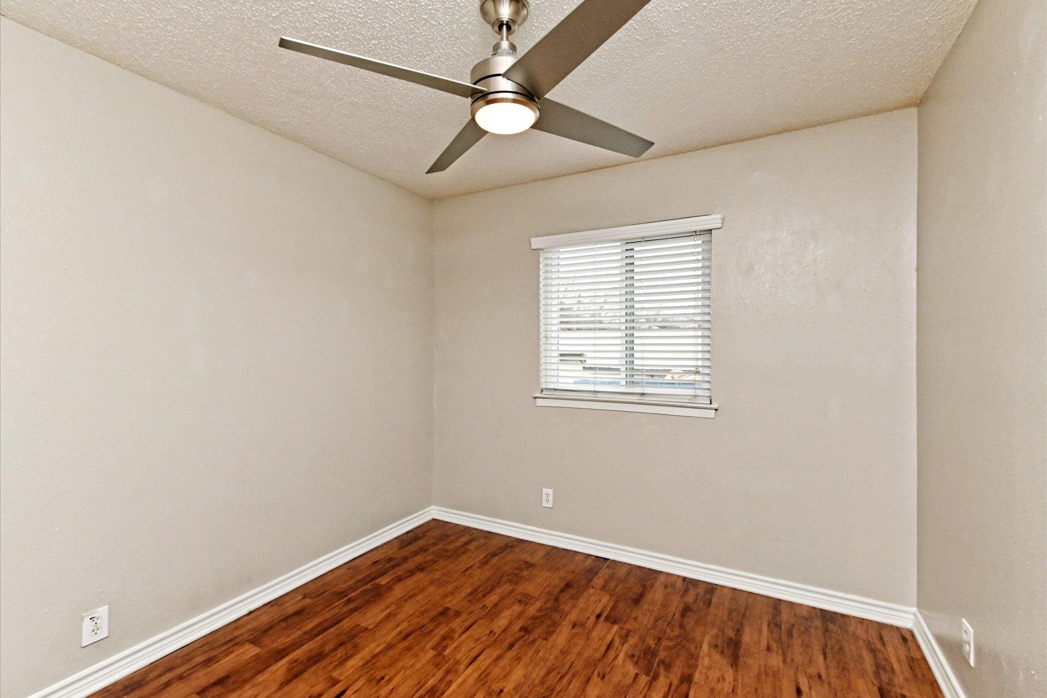 2401 Manor Rd # 120, Austin, TX 78722