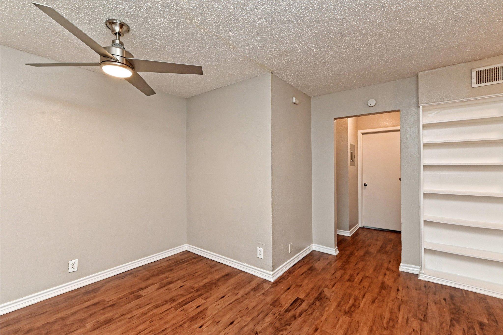 2401 Manor Rd # 120, Austin, TX 78722