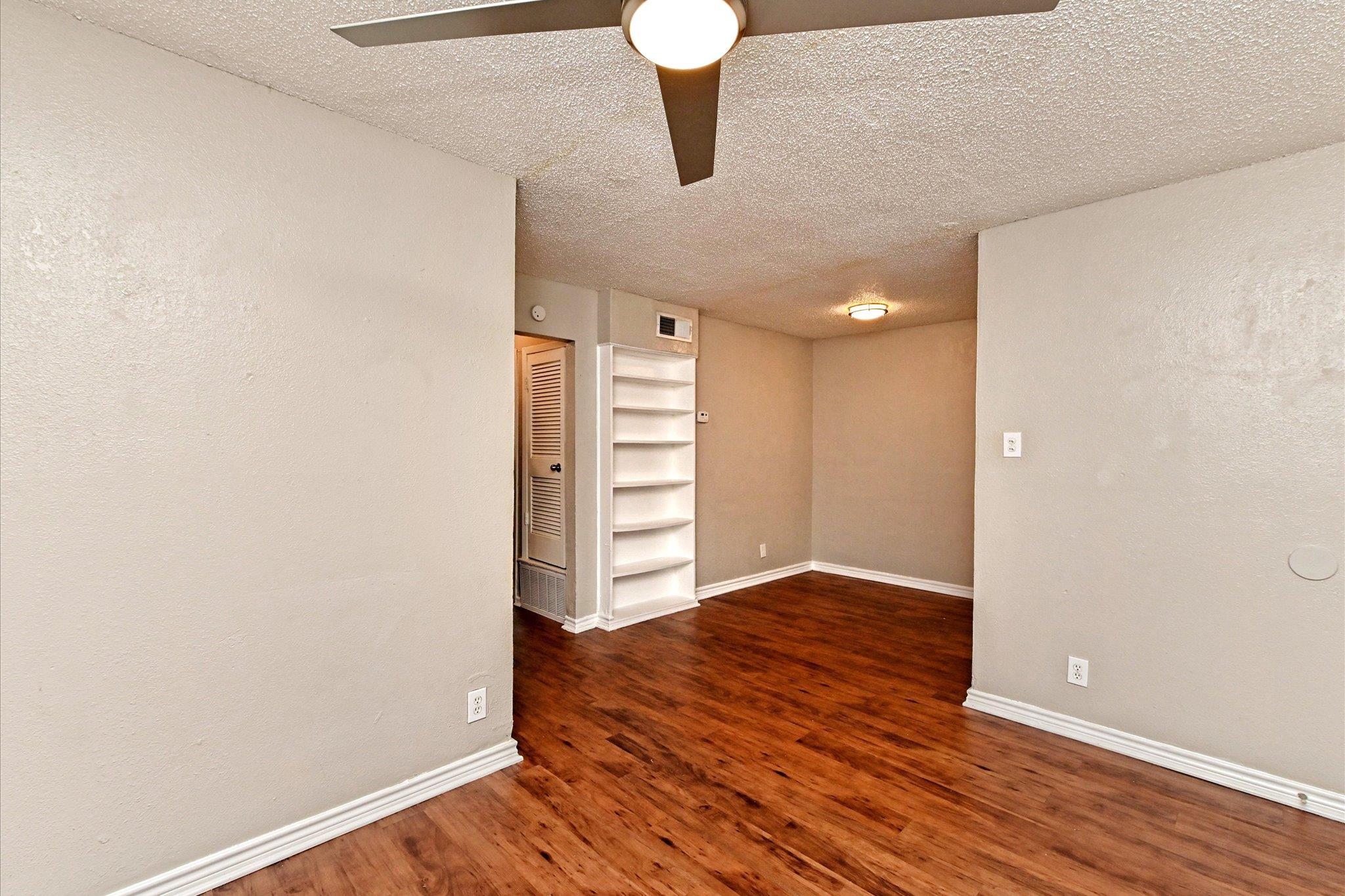 2401 Manor Rd # 120, Austin, TX 78722