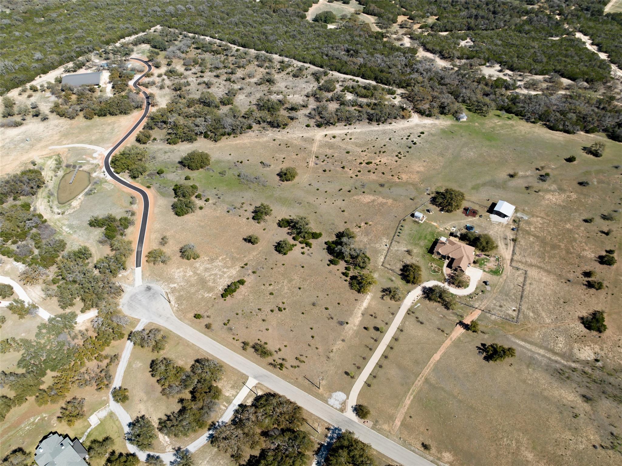 1440 Stone Ridge Mountain Dr, Round Mountain, TX 78663