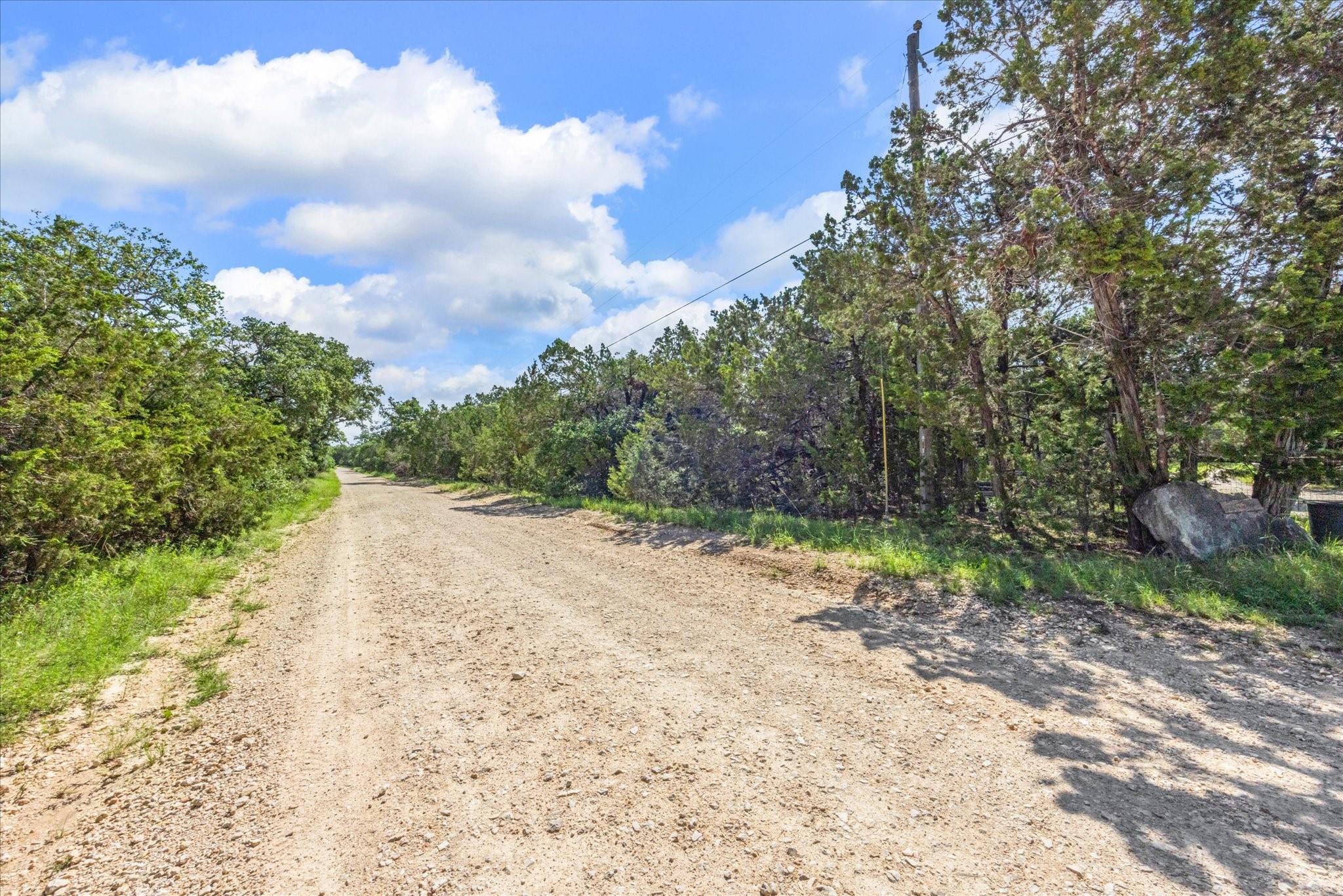 2453 S Rainbow Ranch Rd S, Wimberley, TX 78676