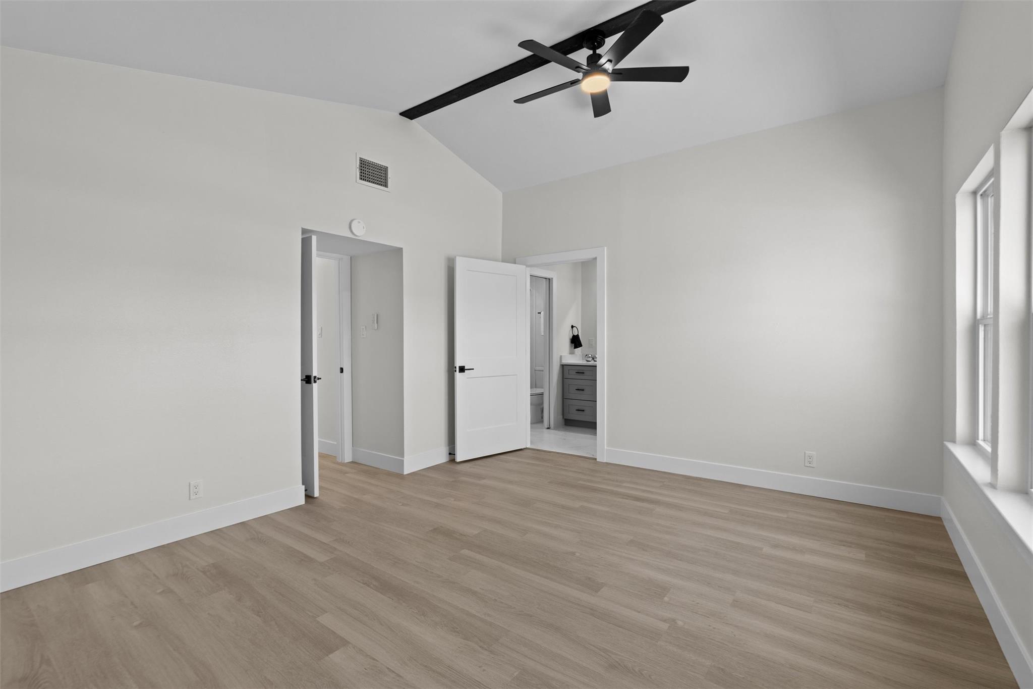 10505 Parkfield Dr, Austin, TX 78758