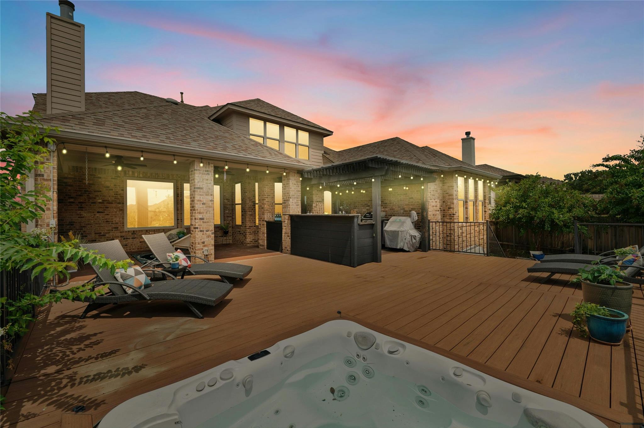 5305 Cardinal Flower Cv, Spicewood, TX 78669