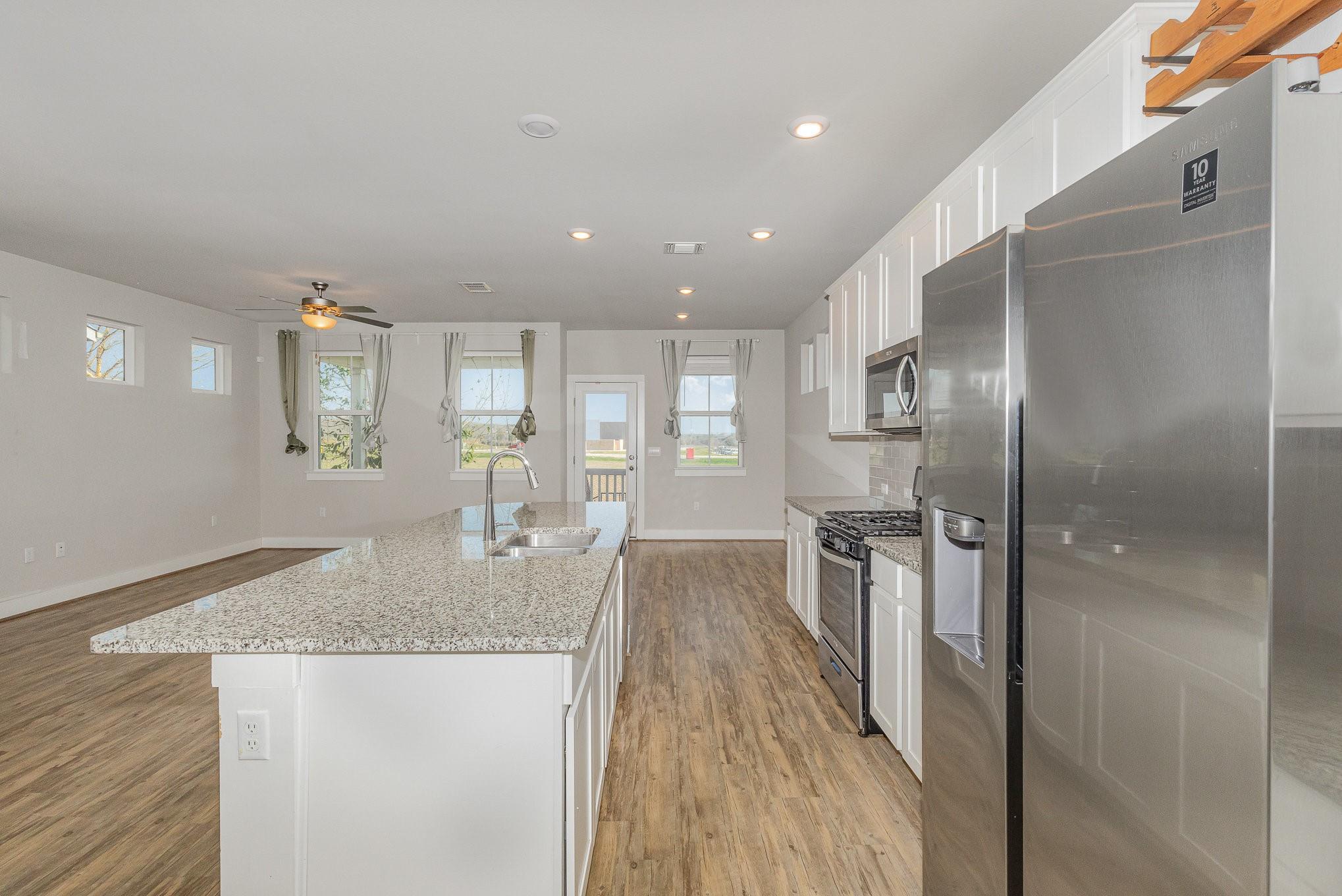 7106 Silver Star Ln # 70, Austin, TX 78744