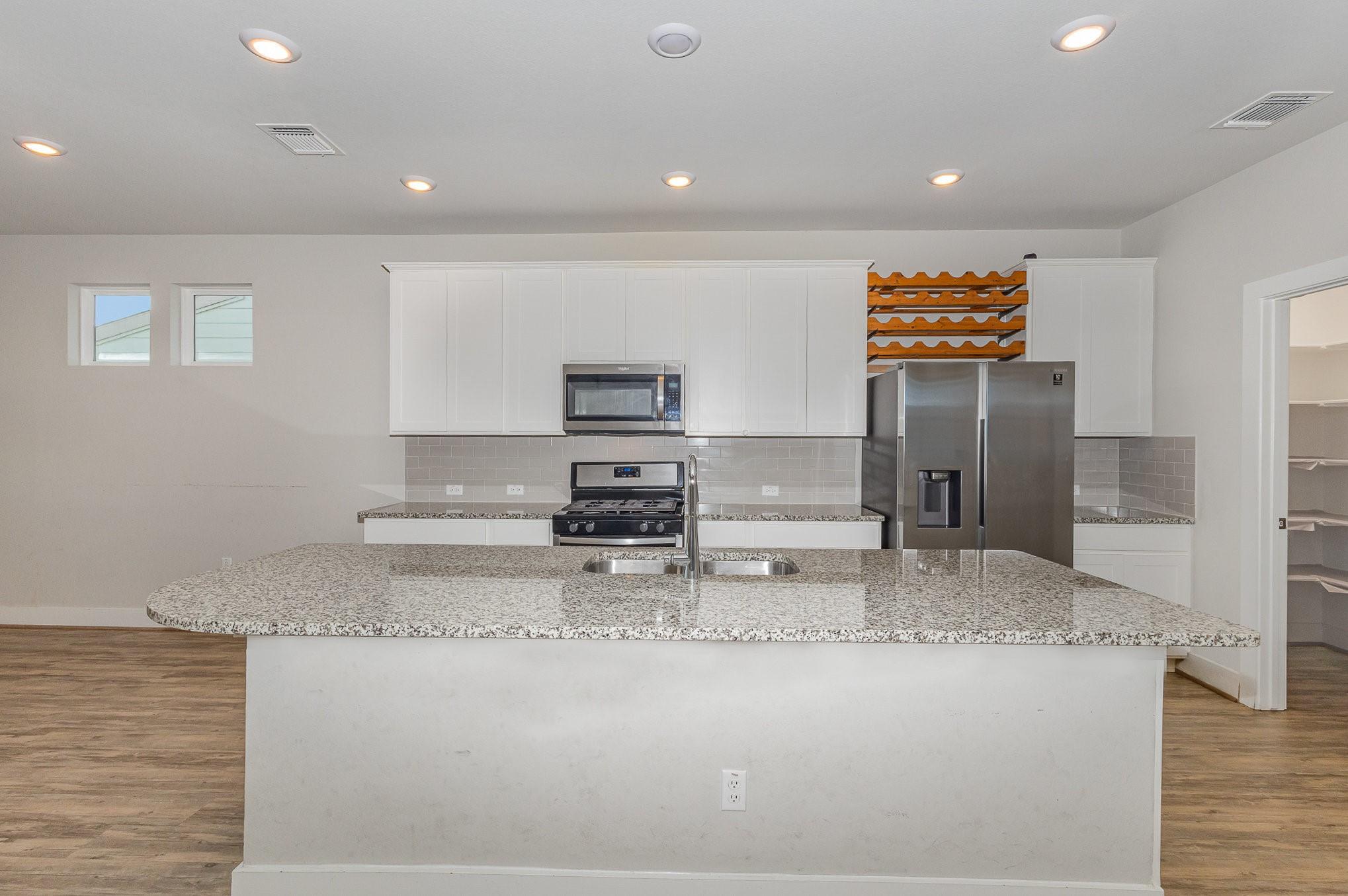 7106 Silver Star Ln # 70, Austin, TX 78744