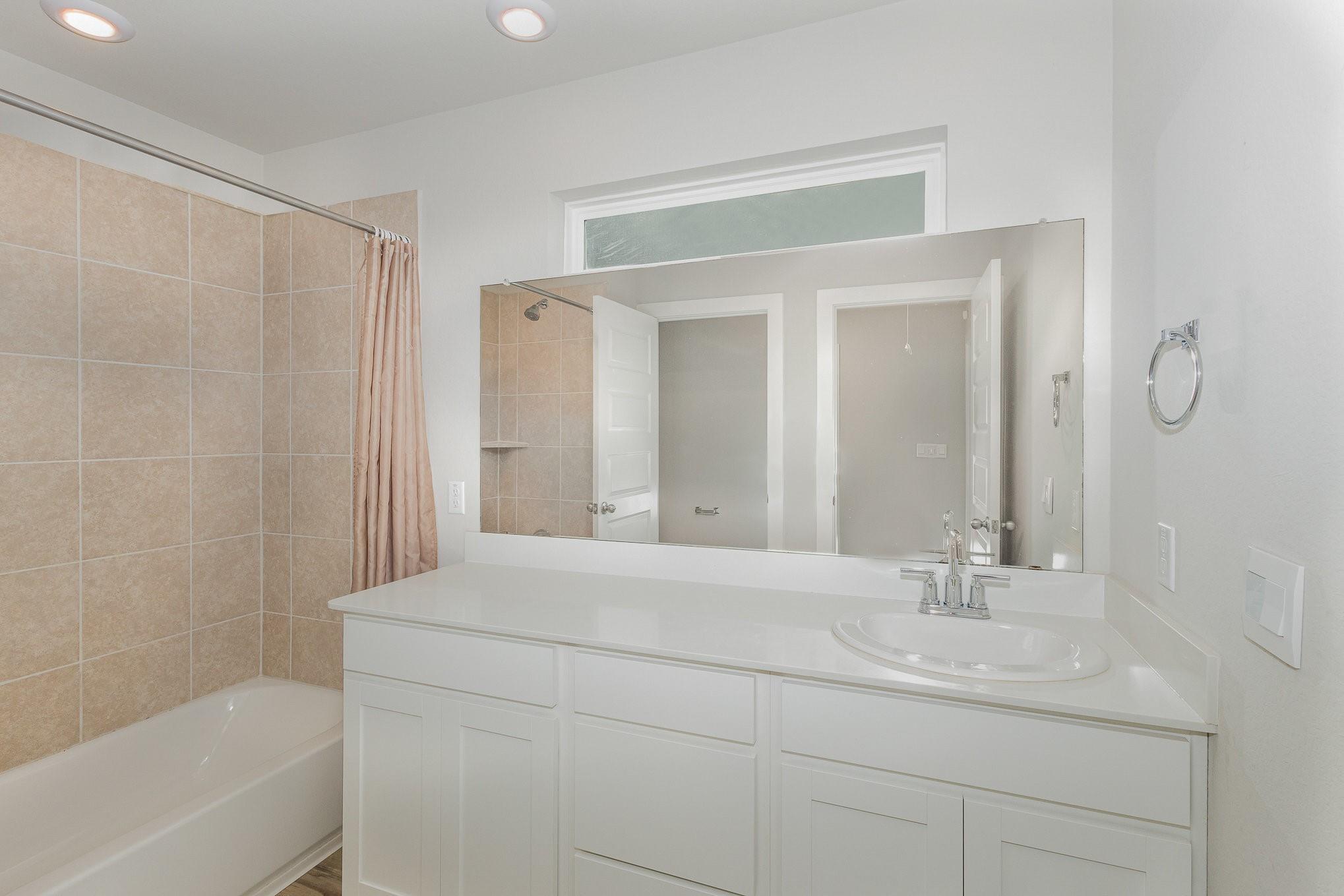 7106 Silver Star Ln # 70, Austin, TX 78744