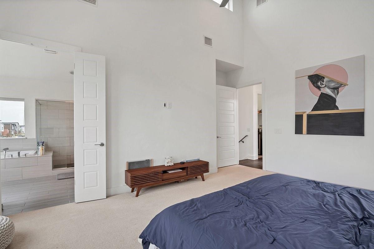 6013 Florencia Ln, Austin, TX 78724