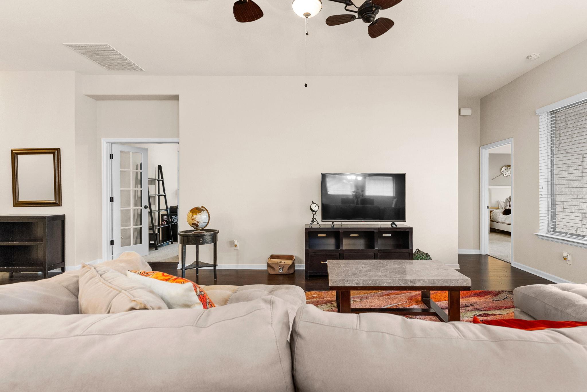 300 Krupp Ave, Liberty Hill, TX 78642