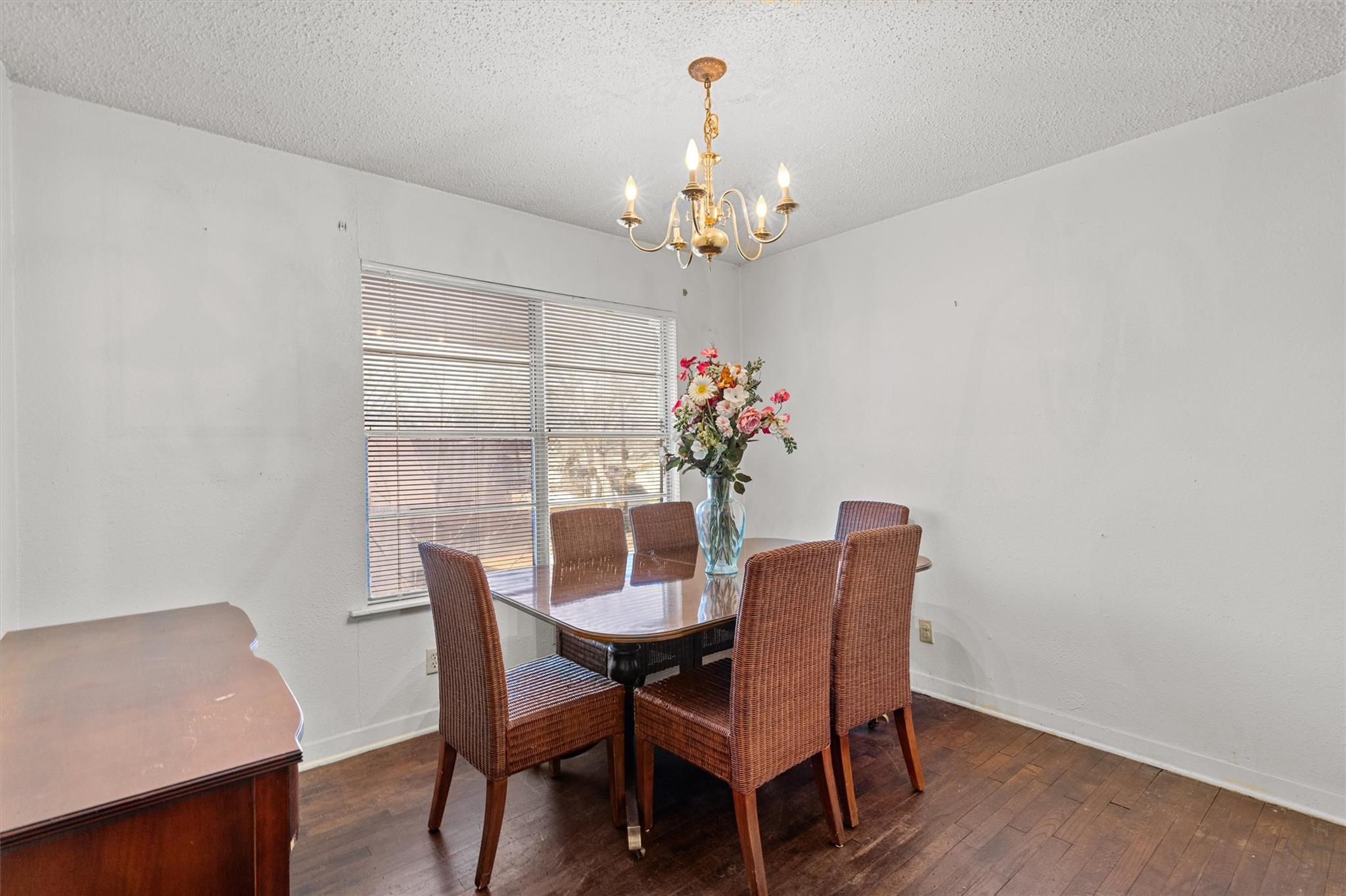 2000 Cedar Ave, Austin, TX 78722
