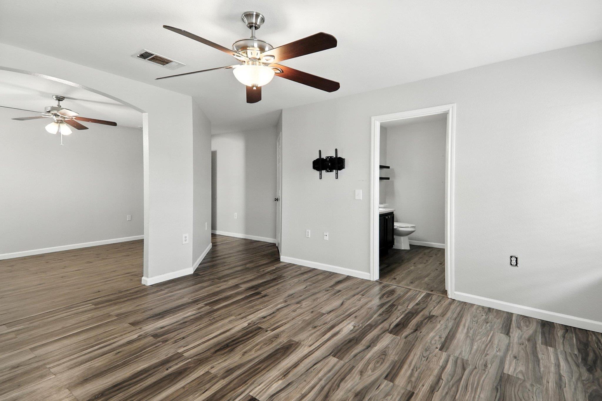 12613 Paloma Blanca Way, Del Valle, TX 78617