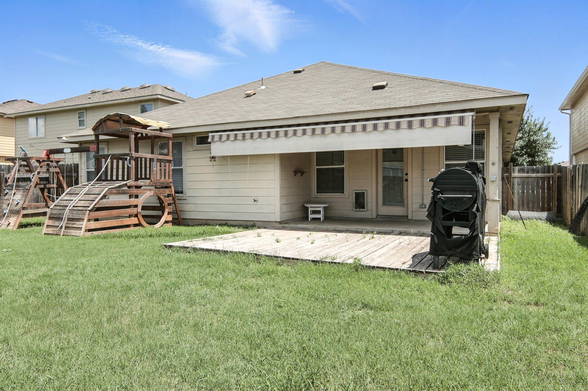 12613 Paloma Blanca Way, Del Valle, TX 78617
