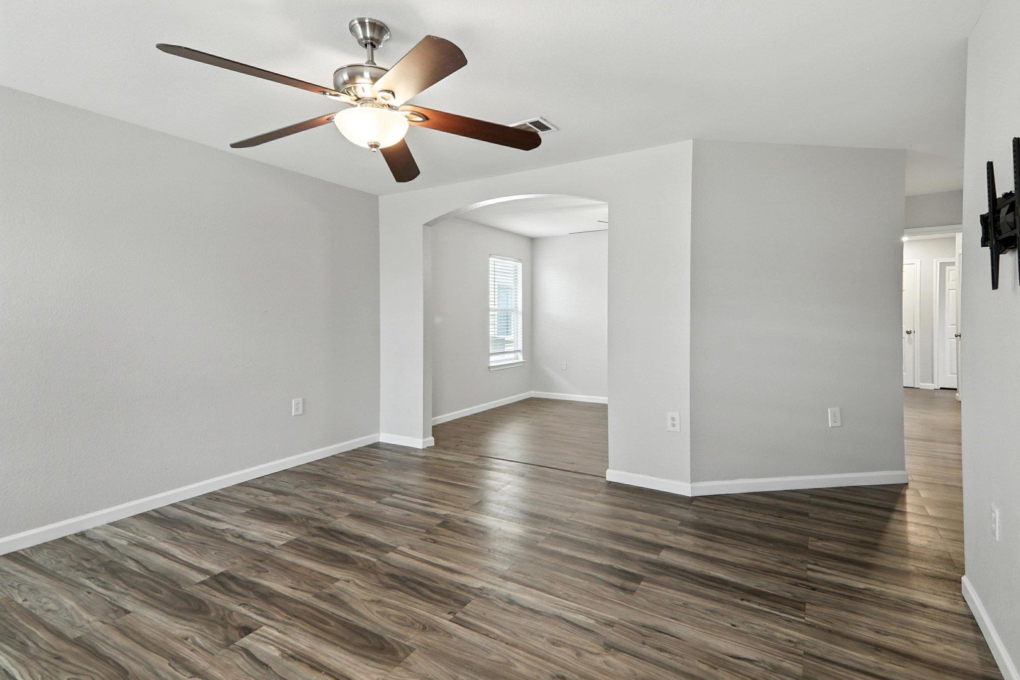 12613 Paloma Blanca Way, Del Valle, TX 78617