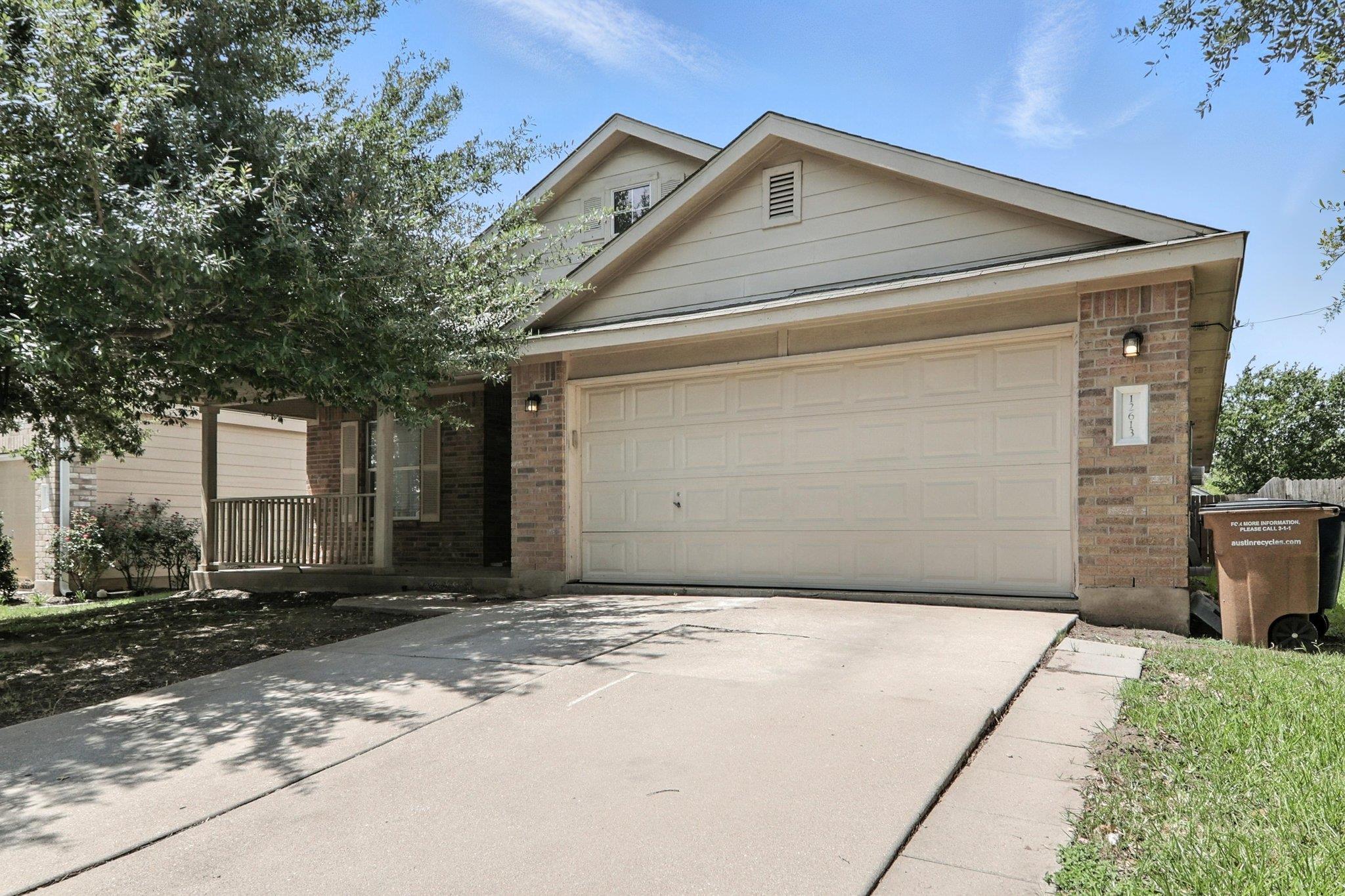 12613 Paloma Blanca Way, Del Valle, TX 78617