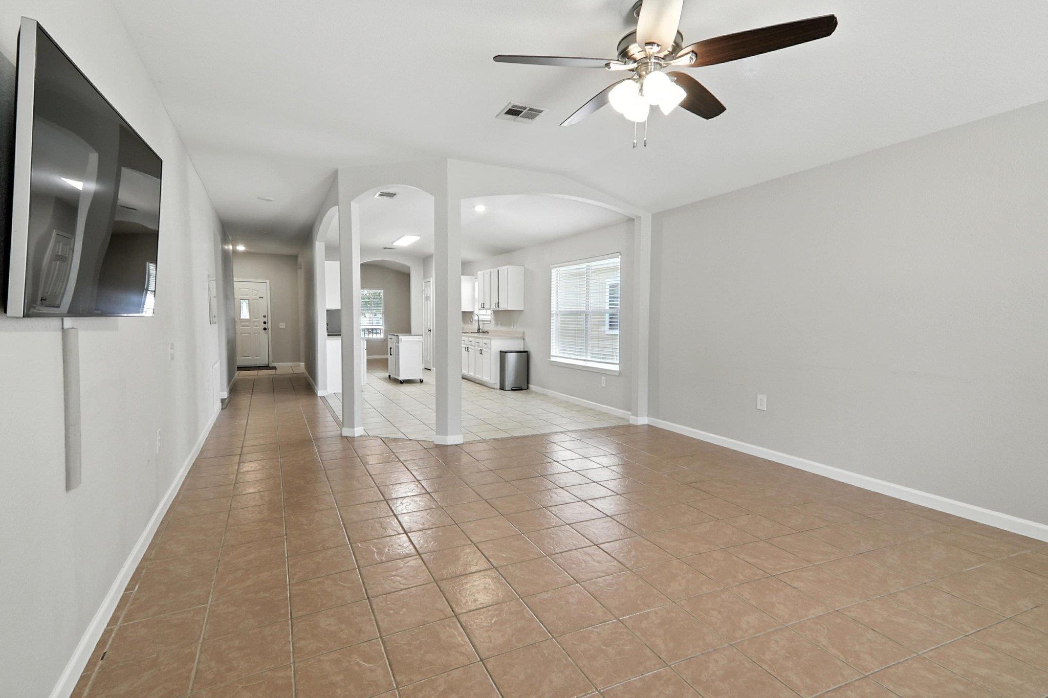 12613 Paloma Blanca Way, Del Valle, TX 78617