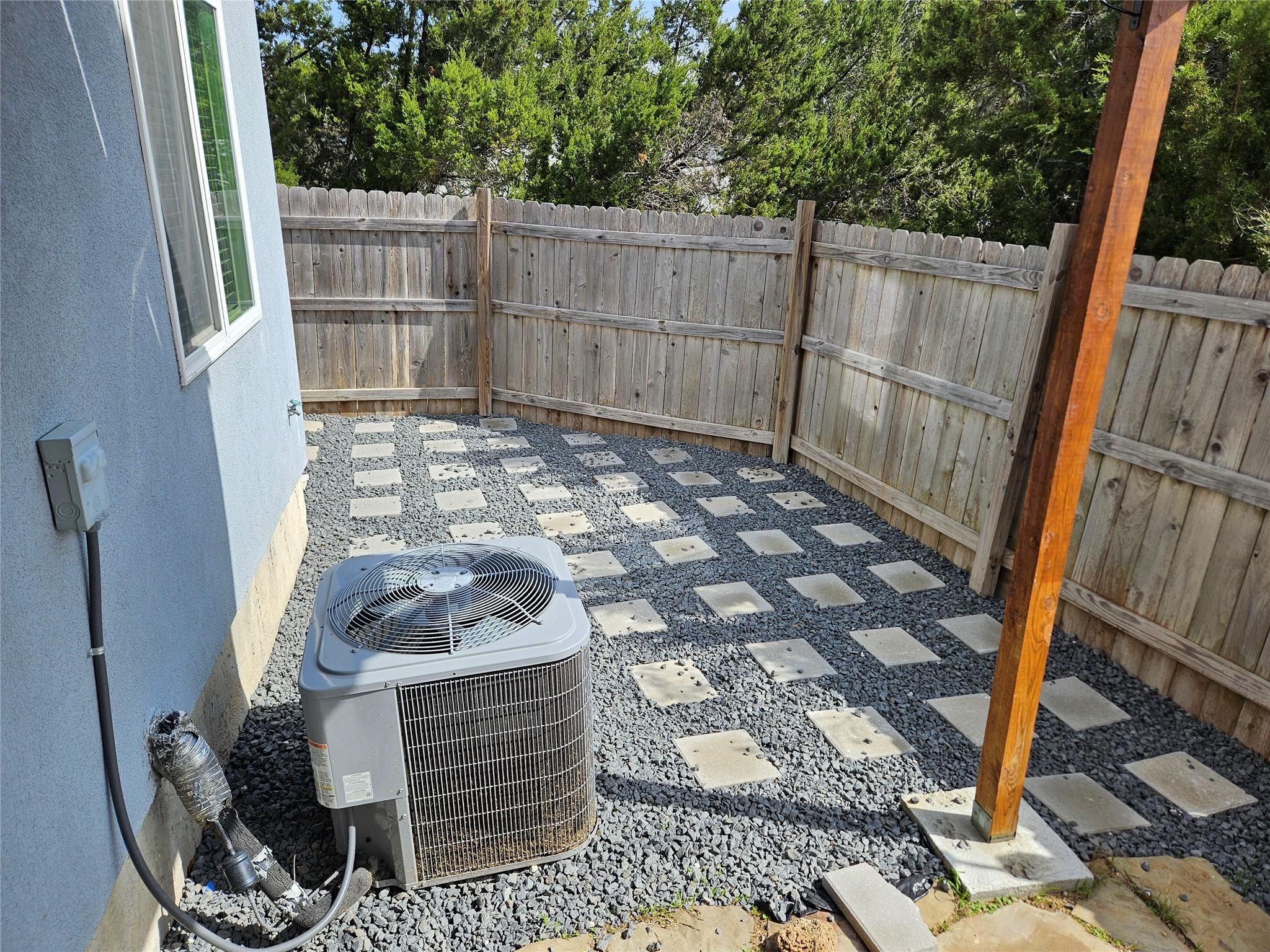 Lago Vista, TX 78645