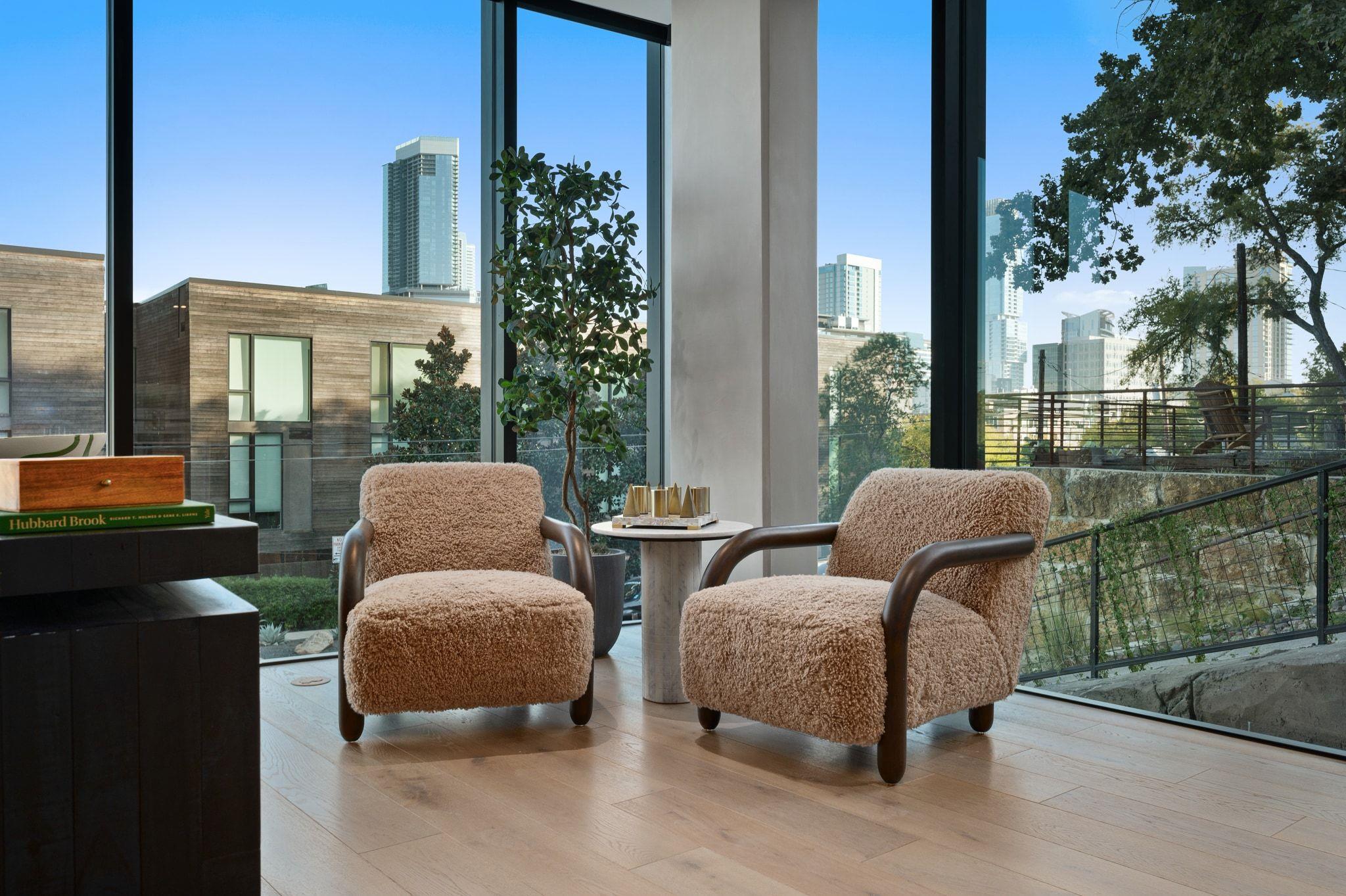 1006 Baylor St # 201, Austin, TX 78703