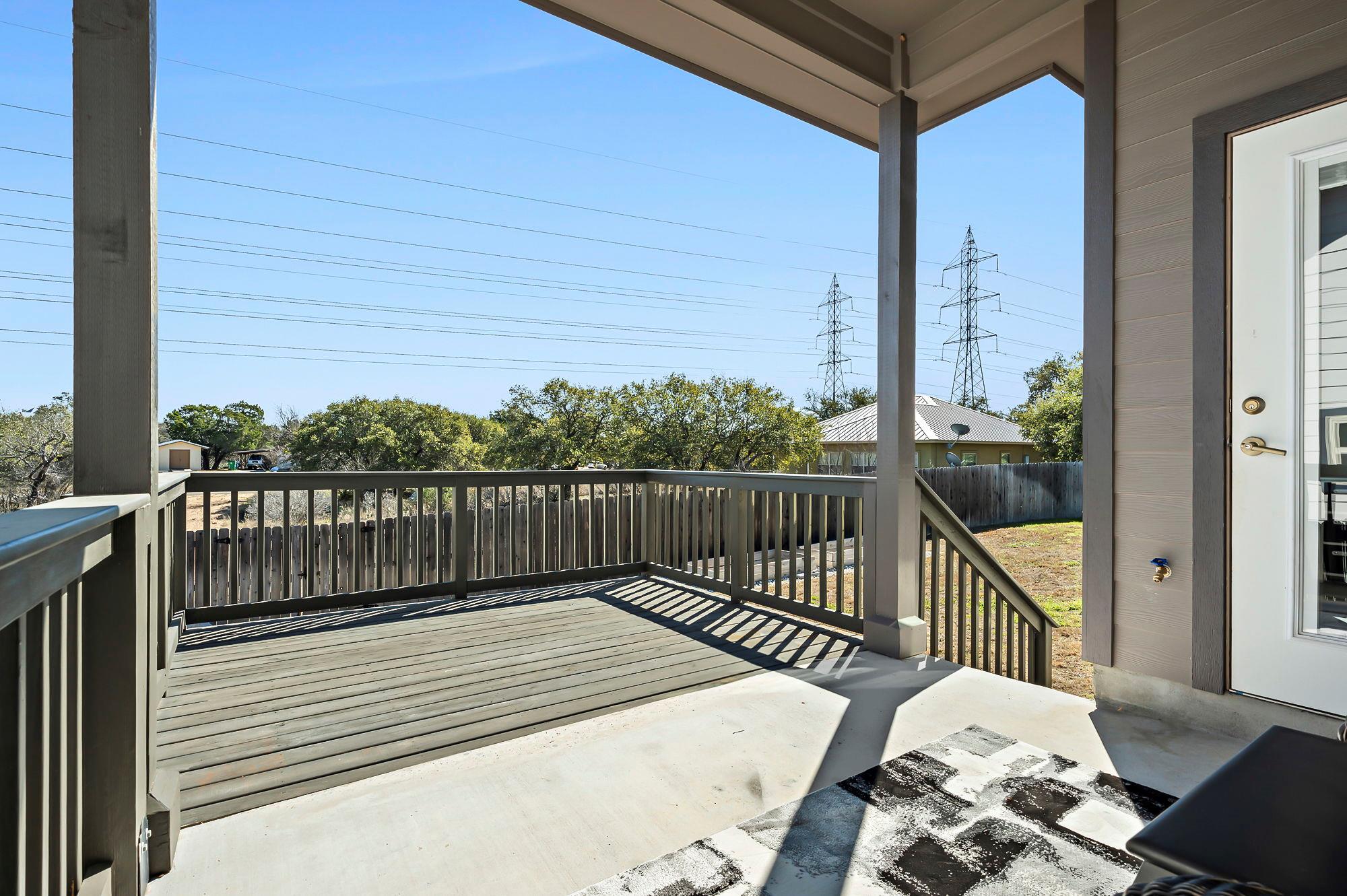 505 Royal Ct, Horseshoe Bay, TX 78657