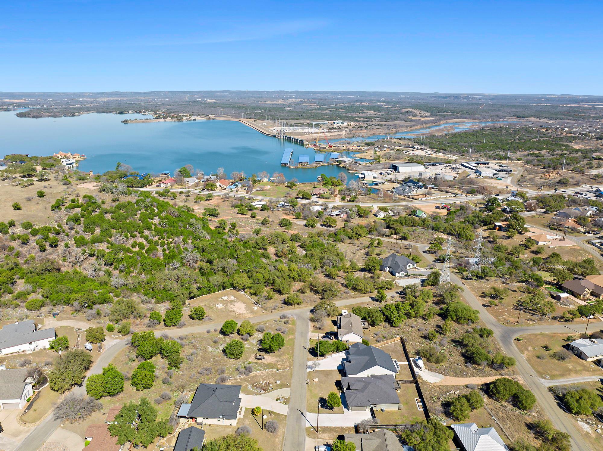 505 Royal Ct, Horseshoe Bay, TX 78657
