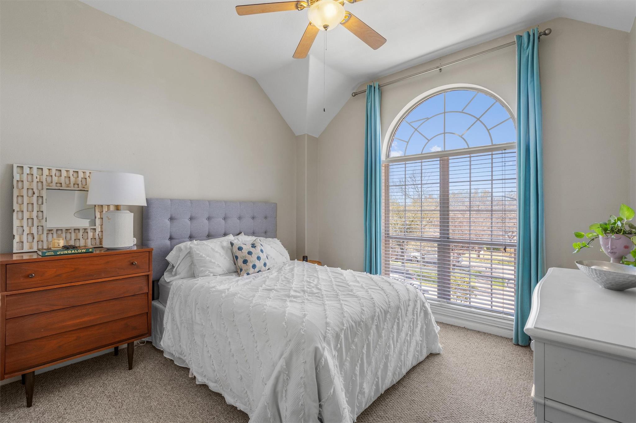 1617 Shady Hillside Pass, Round Rock, TX 78665