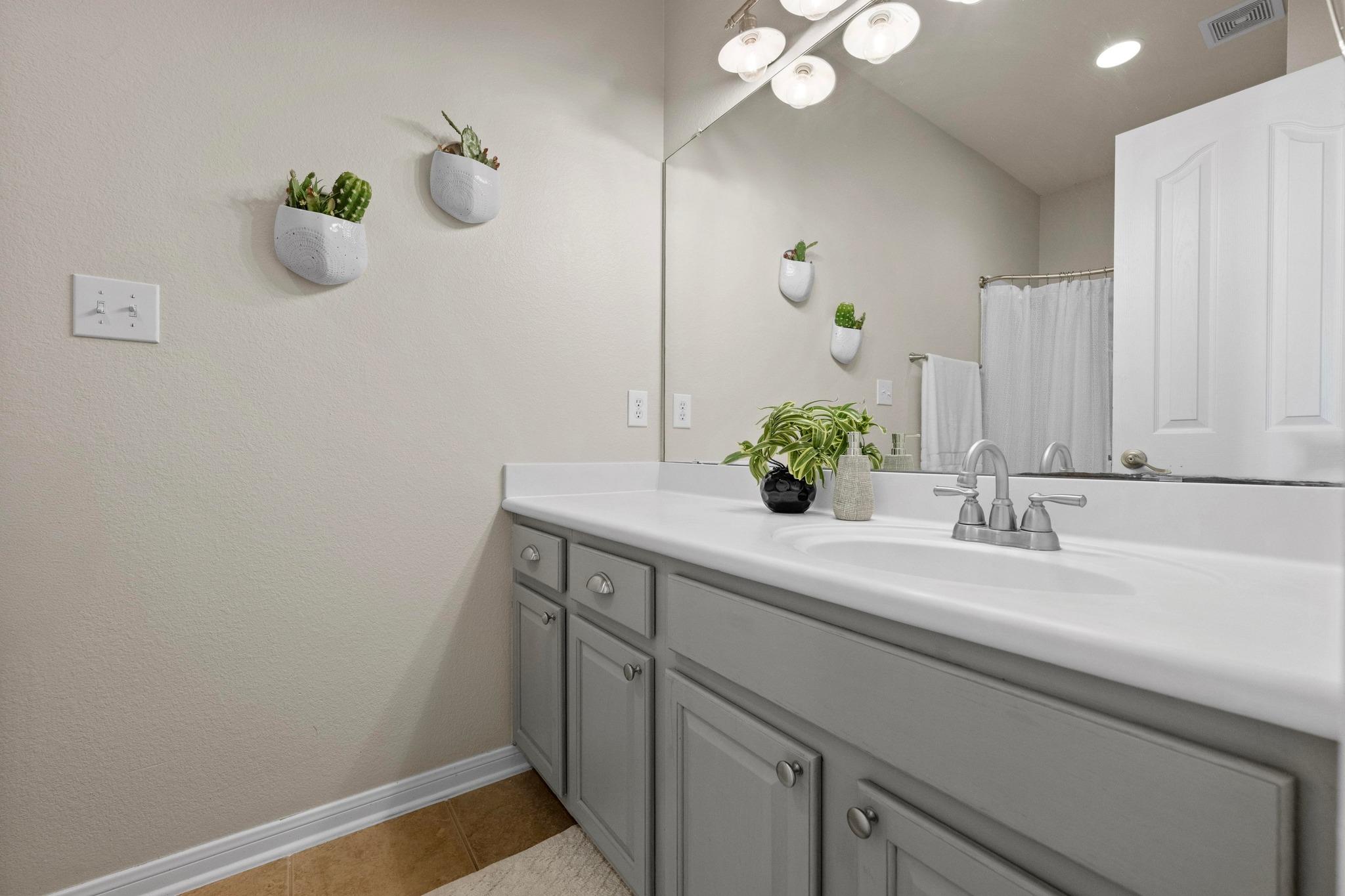 1301 Horseback Holw, Austin, TX 78732